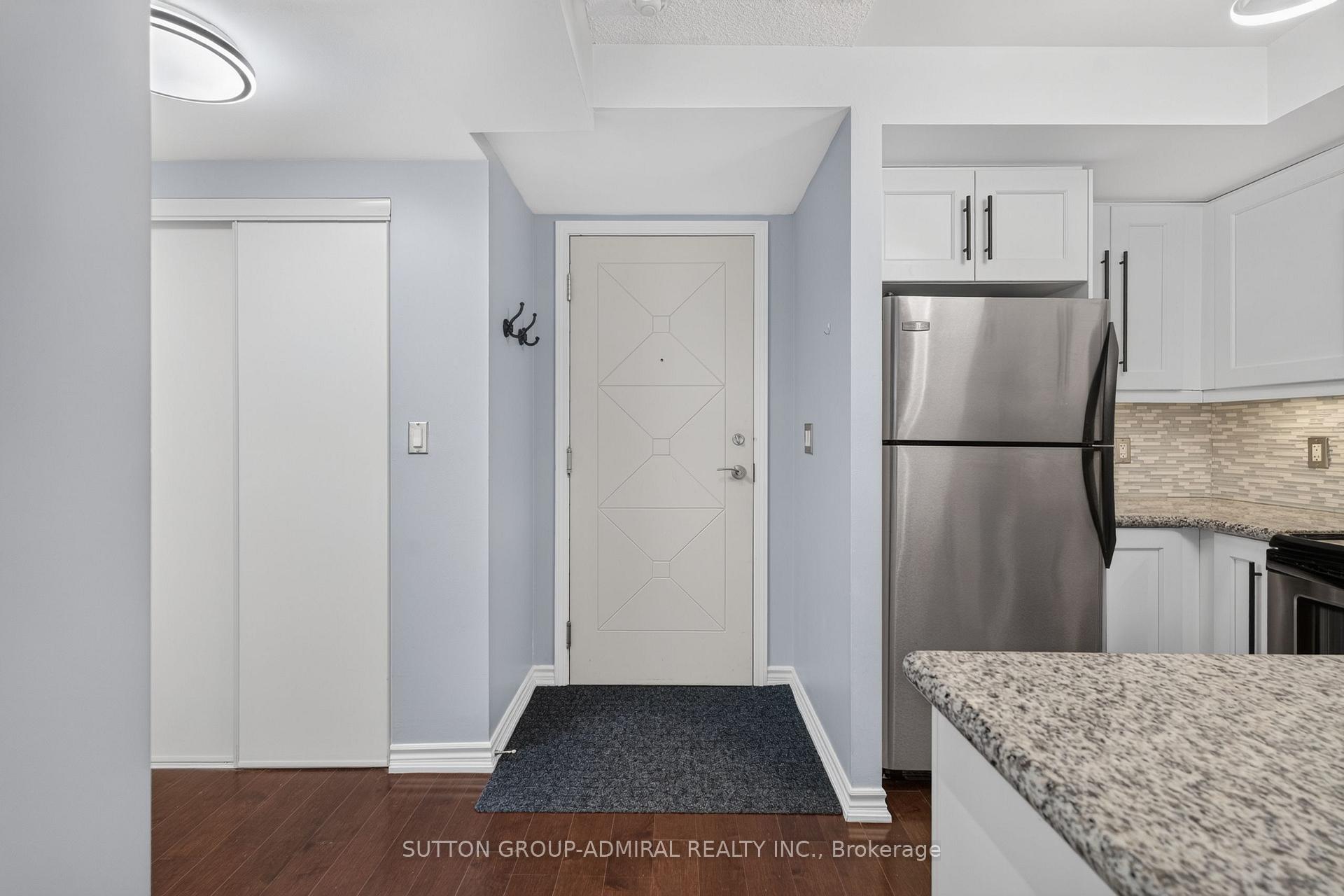 Photo 8 of Unit 1203, 18 Harding Boulevard, Richmond Hill, Harding — HOMEH