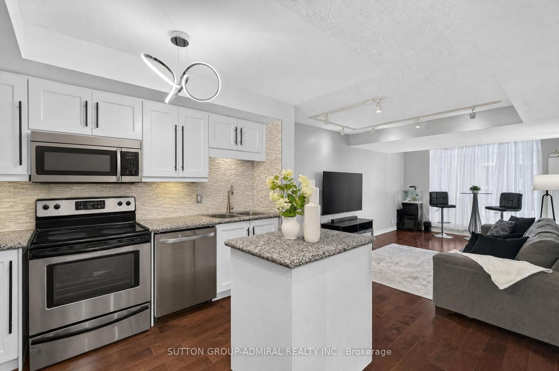 Photo 9 of Unit 1203, 18 Harding Boulevard, Richmond Hill, Harding — HOMEH