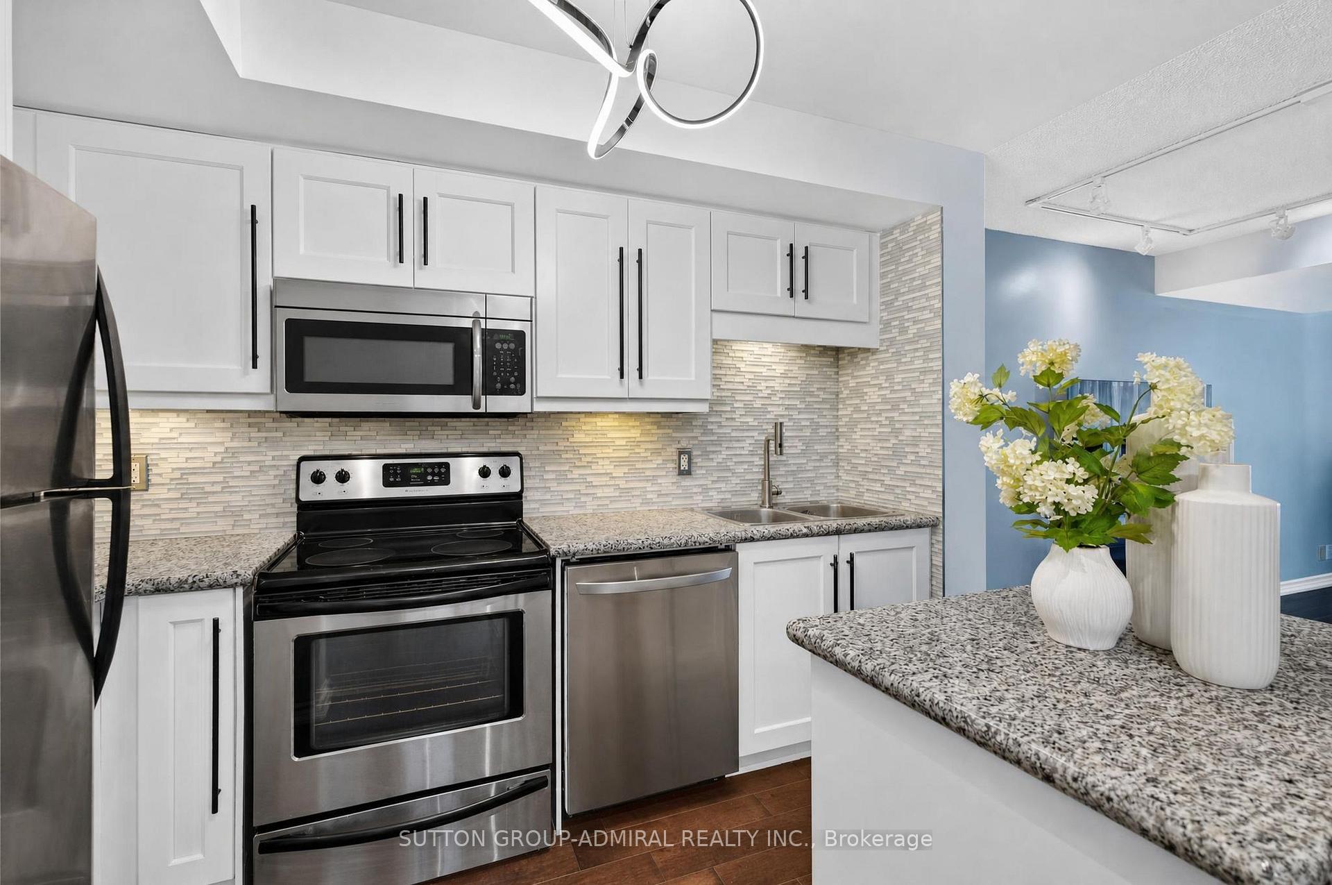 Photo 11 of Unit 1203, 18 Harding Boulevard, Richmond Hill, Harding — HOMEH