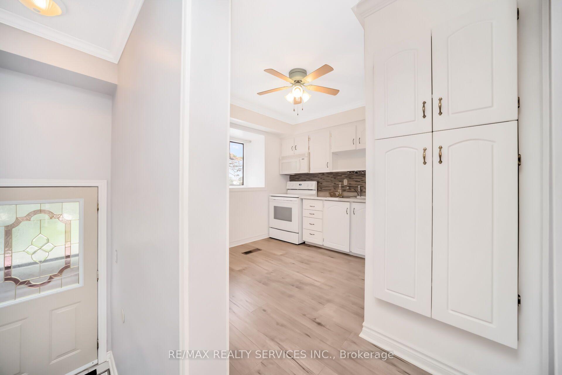 Photo 27 of Unit 68, 68 Baronwood Court, Brampton, Brampton North — HOMEH
