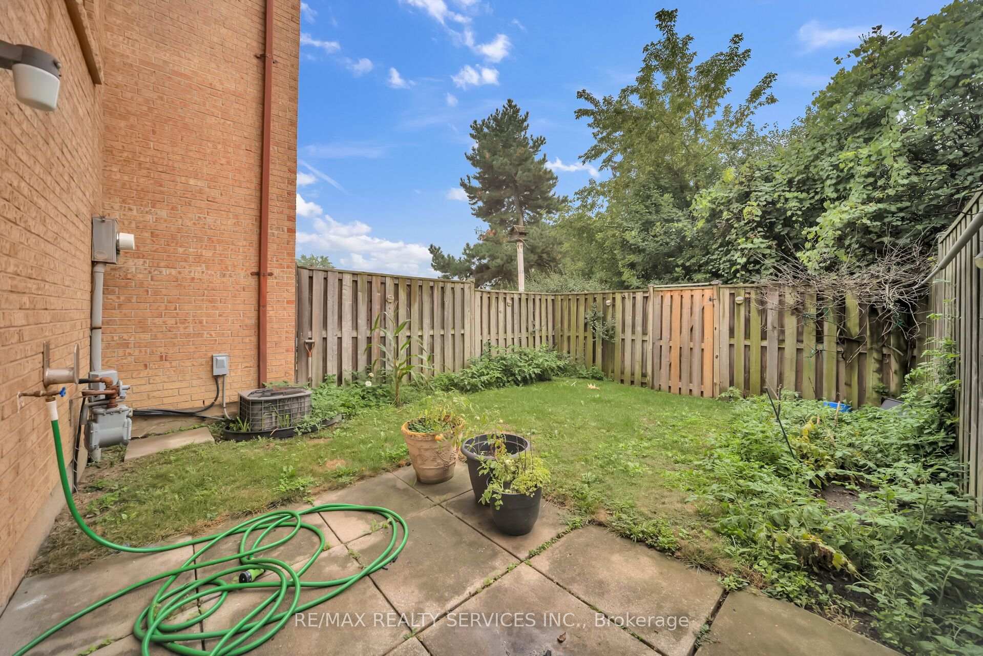 Photo 39 of Unit 68, 68 Baronwood Court, Brampton, Brampton North — HOMEH