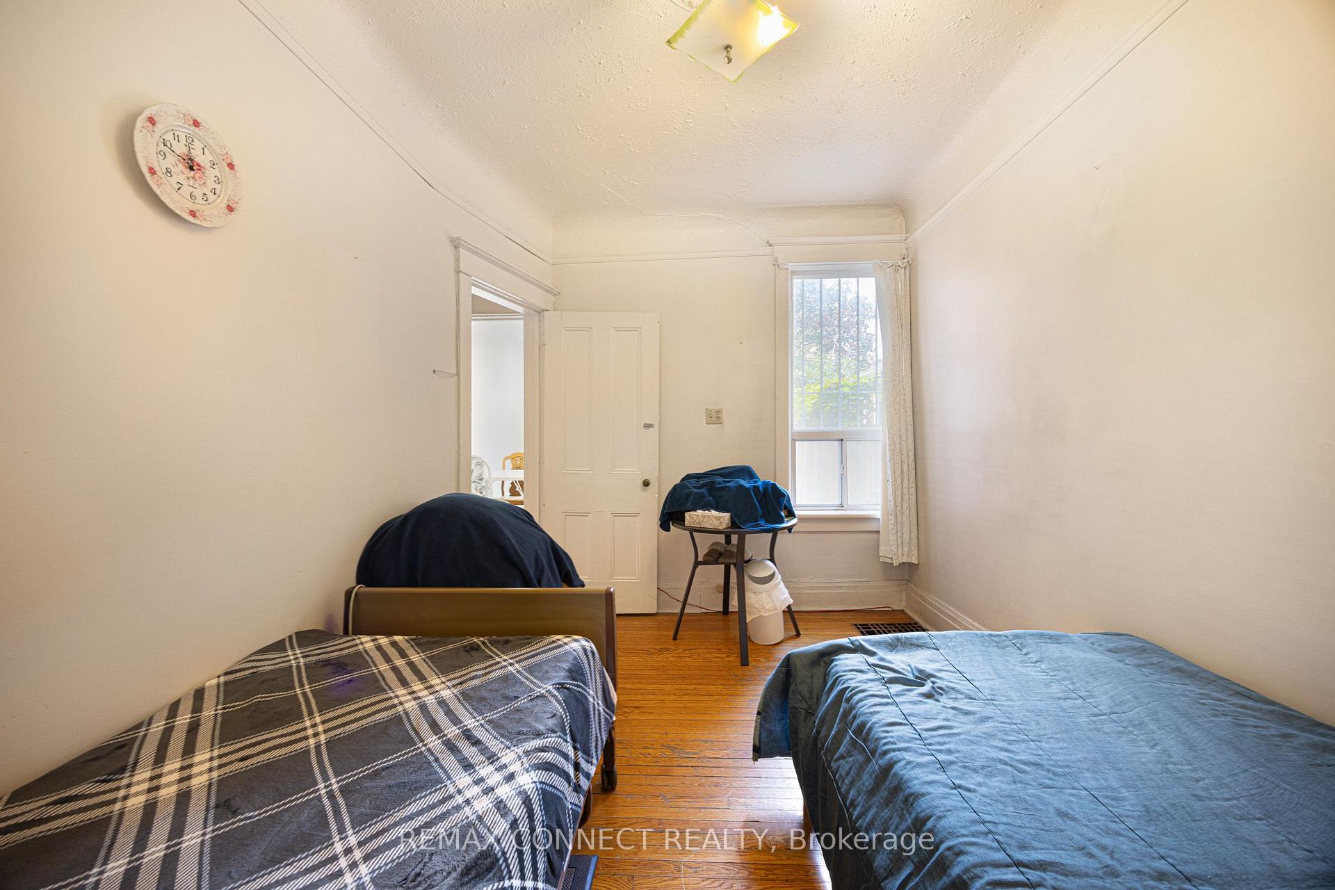 Photo 10 of 60 Hazelwood Avenue, Toronto, Blake-Jones — HOMEH