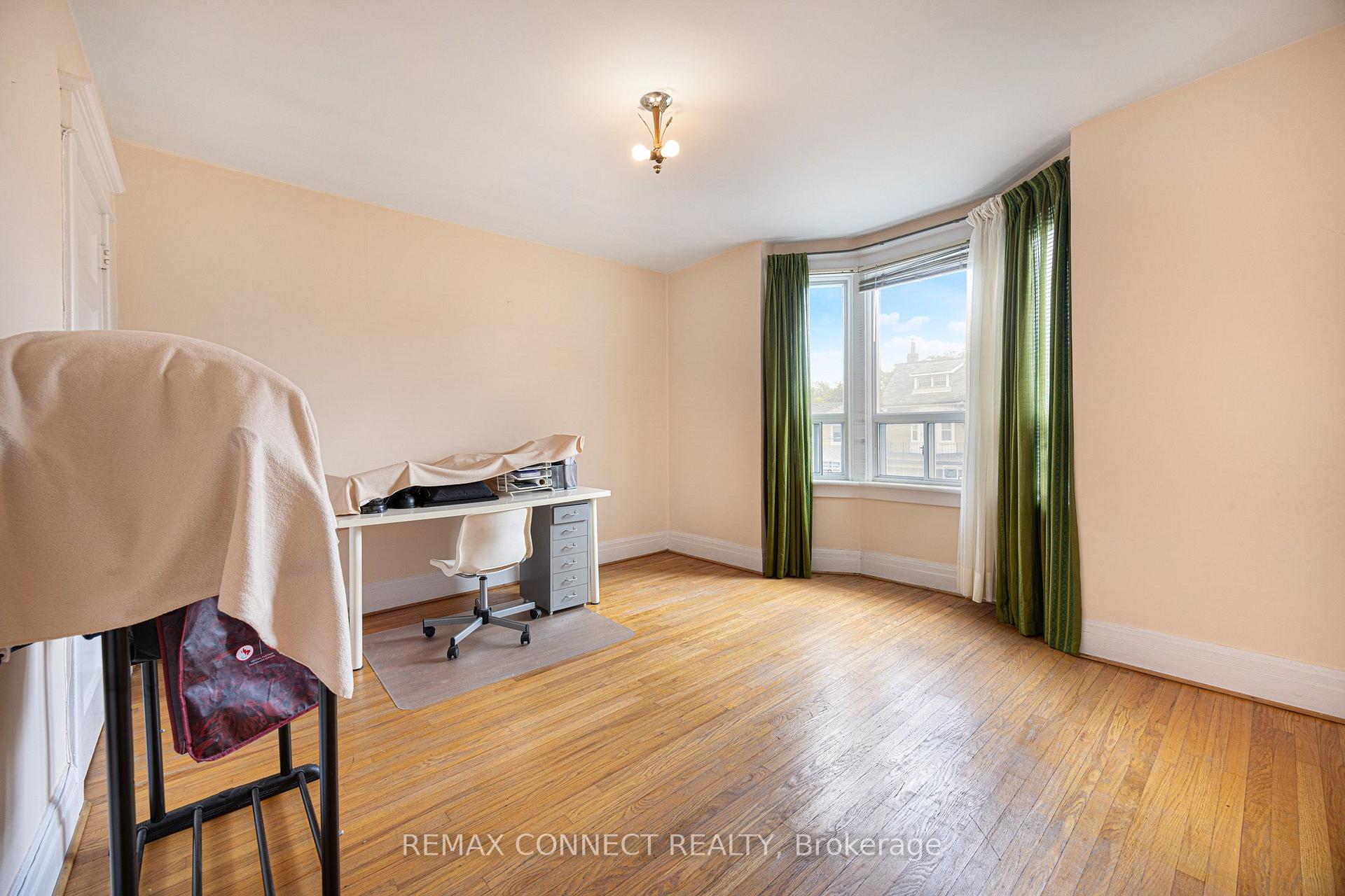 Photo 12 of 60 Hazelwood Avenue, Toronto, Blake-Jones — HOMEH
