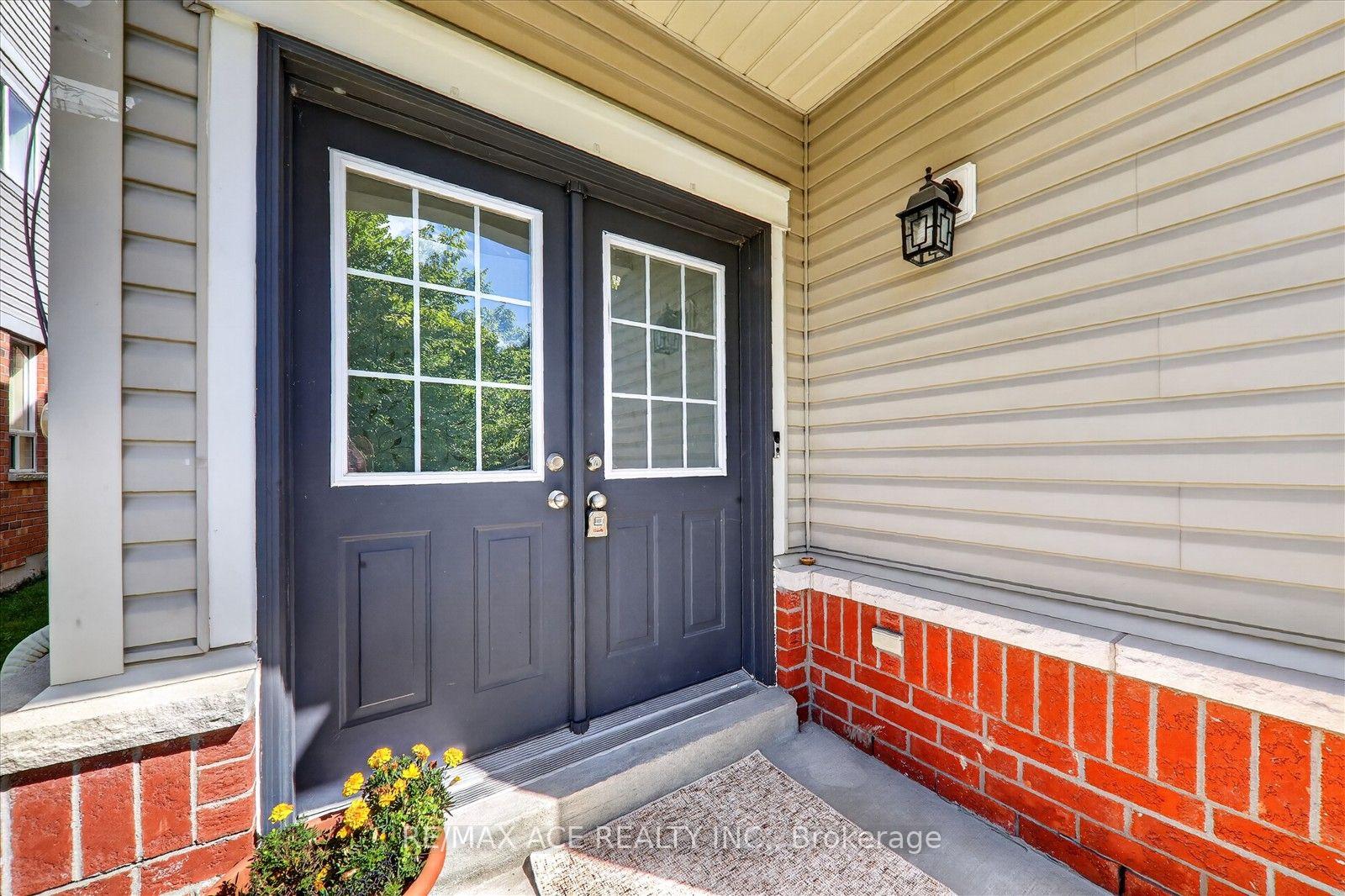 Photo 5 of 86 Solmar Avenue, Whitby, Taunton North — HOMEH