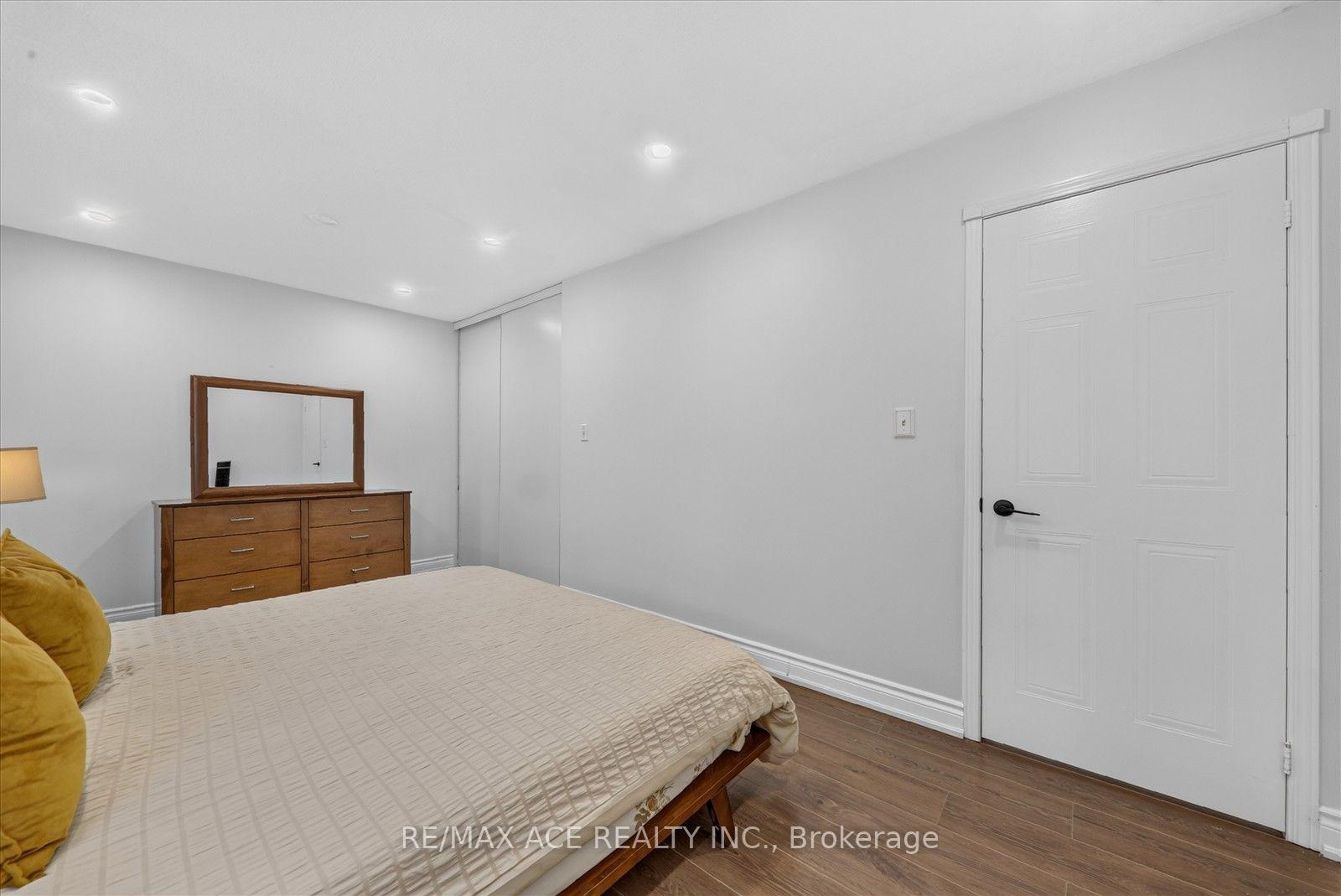 Photo 29 of 86 Solmar Avenue, Whitby, Taunton North — HOMEH