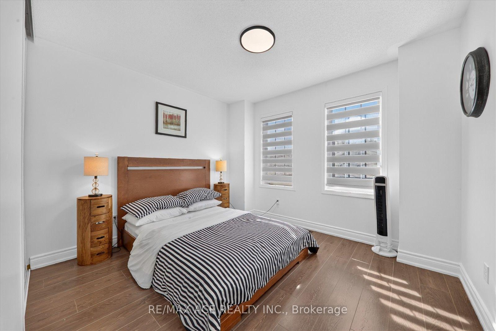 Photo 30 of 86 Solmar Avenue, Whitby, Taunton North — HOMEH