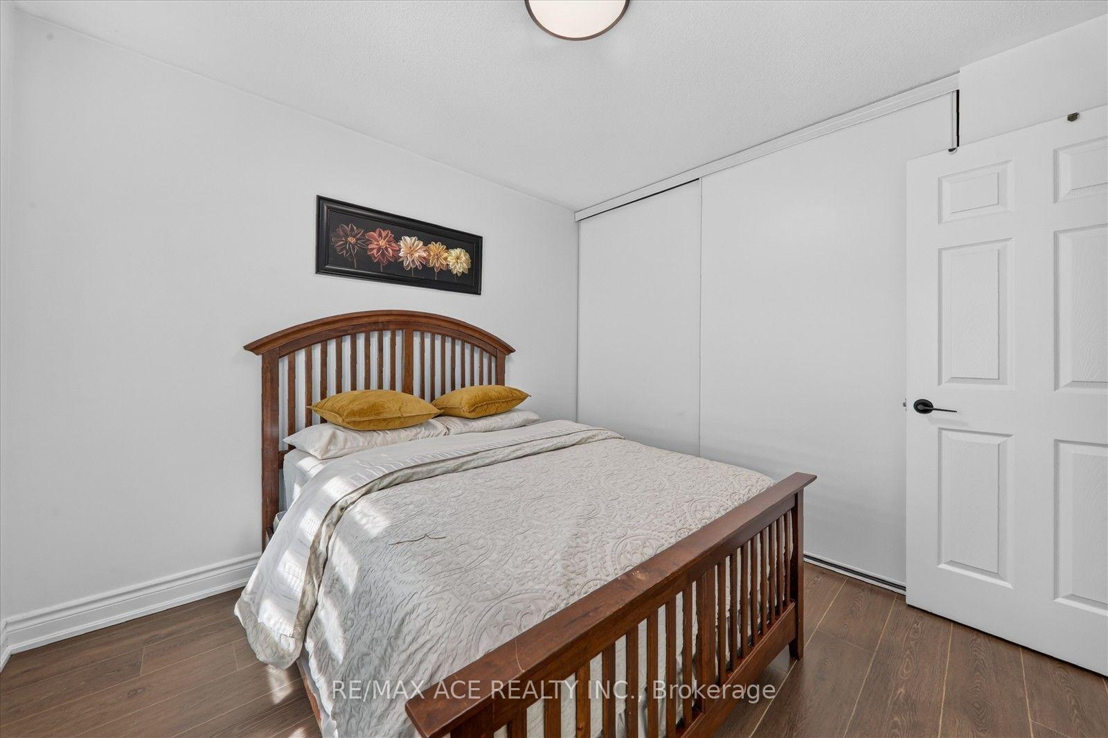 Photo 33 of 86 Solmar Avenue, Whitby, Taunton North — HOMEH