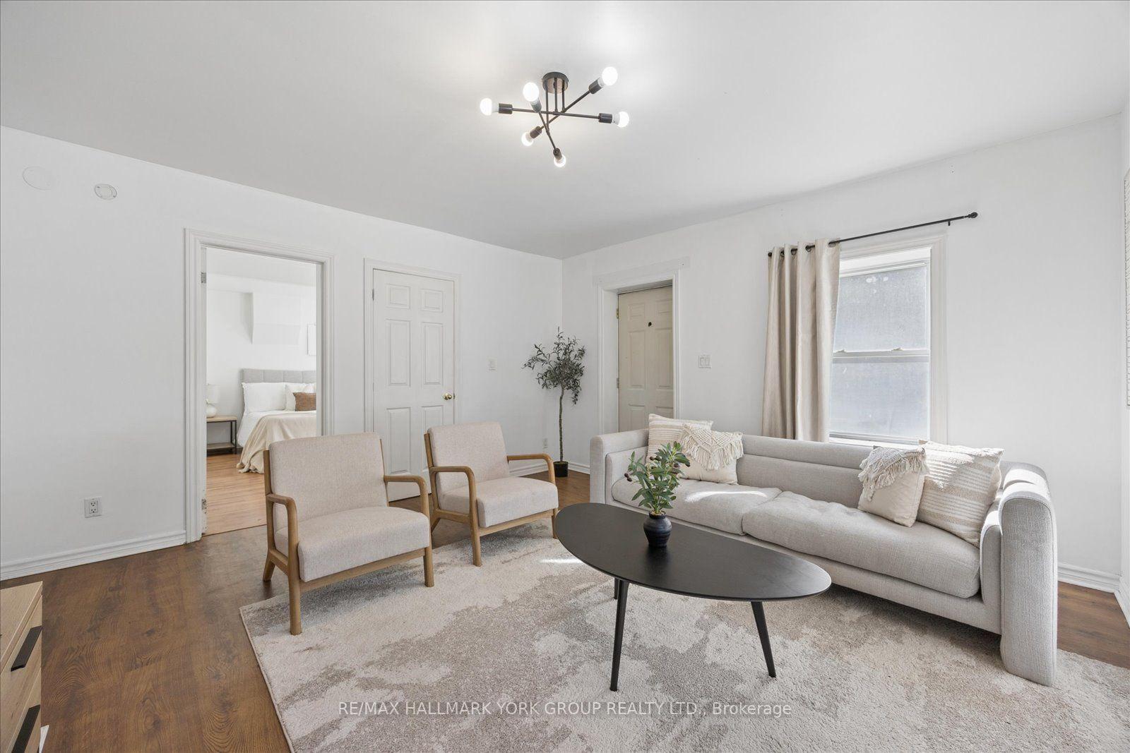 Photo 8 of 28 St James Street, Georgina, Sutton & Jackson's Point — HOMEH