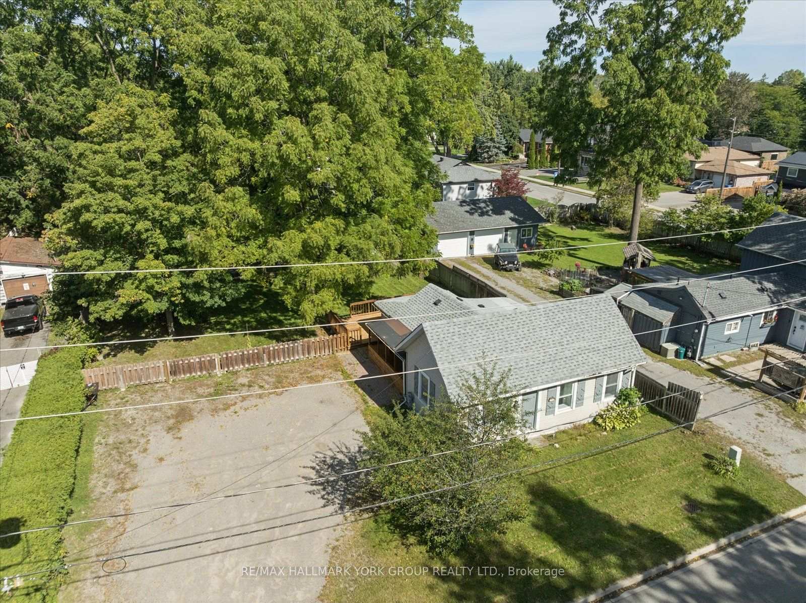Photo 40 of 28 St James Street, Georgina, Sutton & Jackson's Point — HOMEH