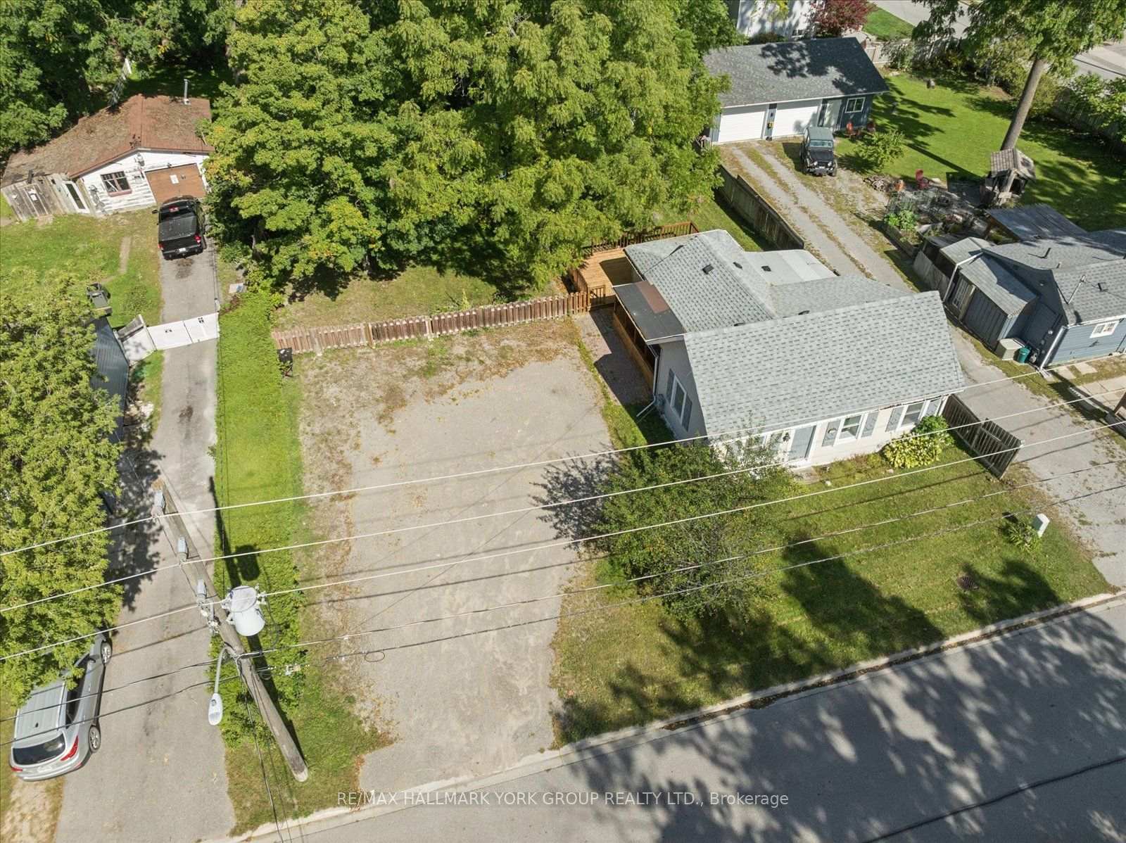 Photo 41 of 28 St James Street, Georgina, Sutton & Jackson's Point — HOMEH