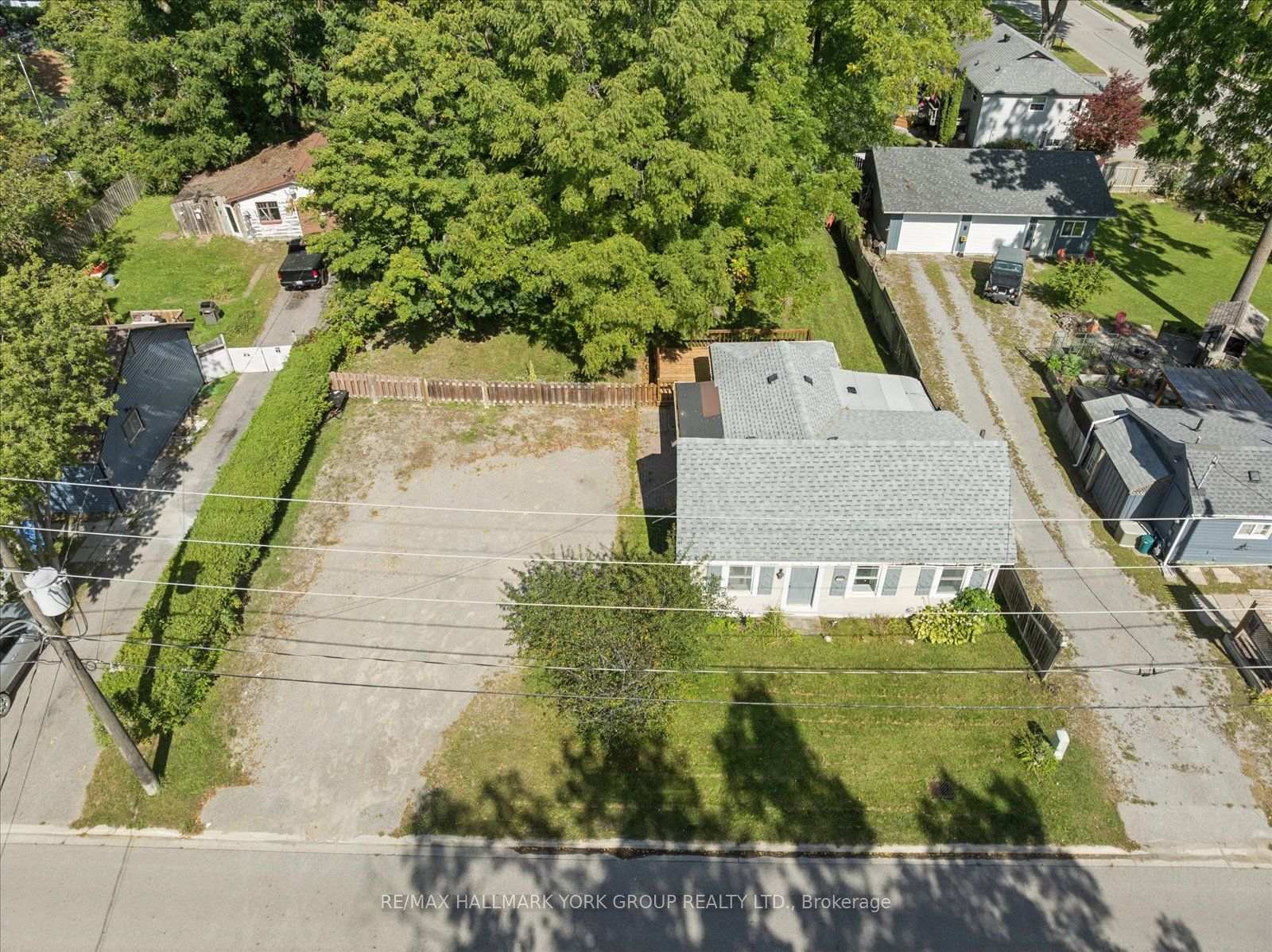 Photo 42 of 28 St James Street, Georgina, Sutton & Jackson's Point — HOMEH