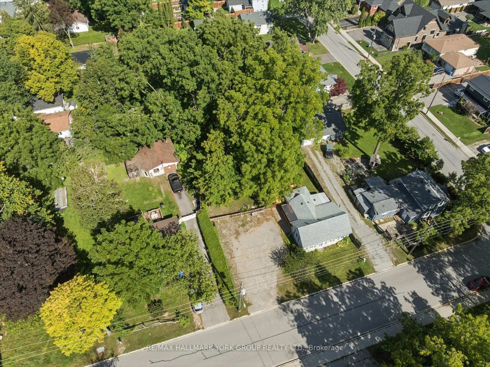 Photo 45 of 28 St James Street, Georgina, Sutton & Jackson's Point — HOMEH