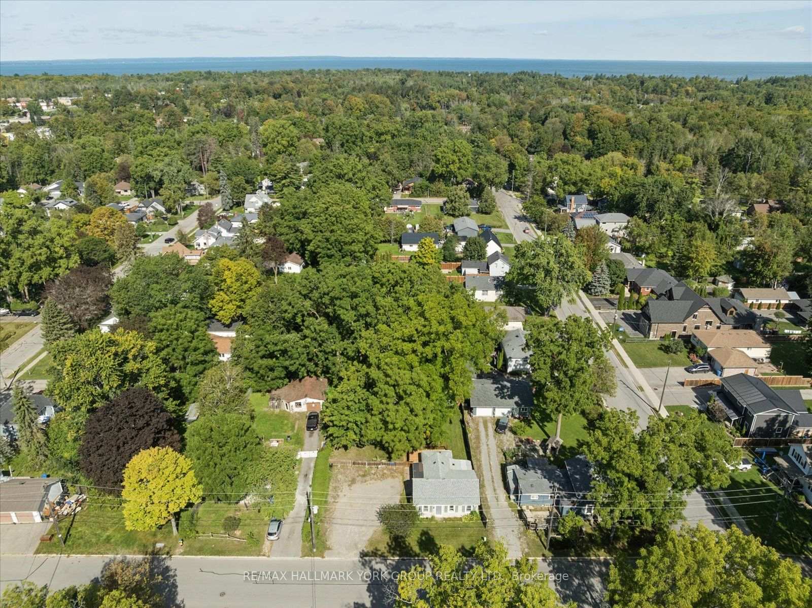 Photo 47 of 28 St James Street, Georgina, Sutton & Jackson's Point — HOMEH