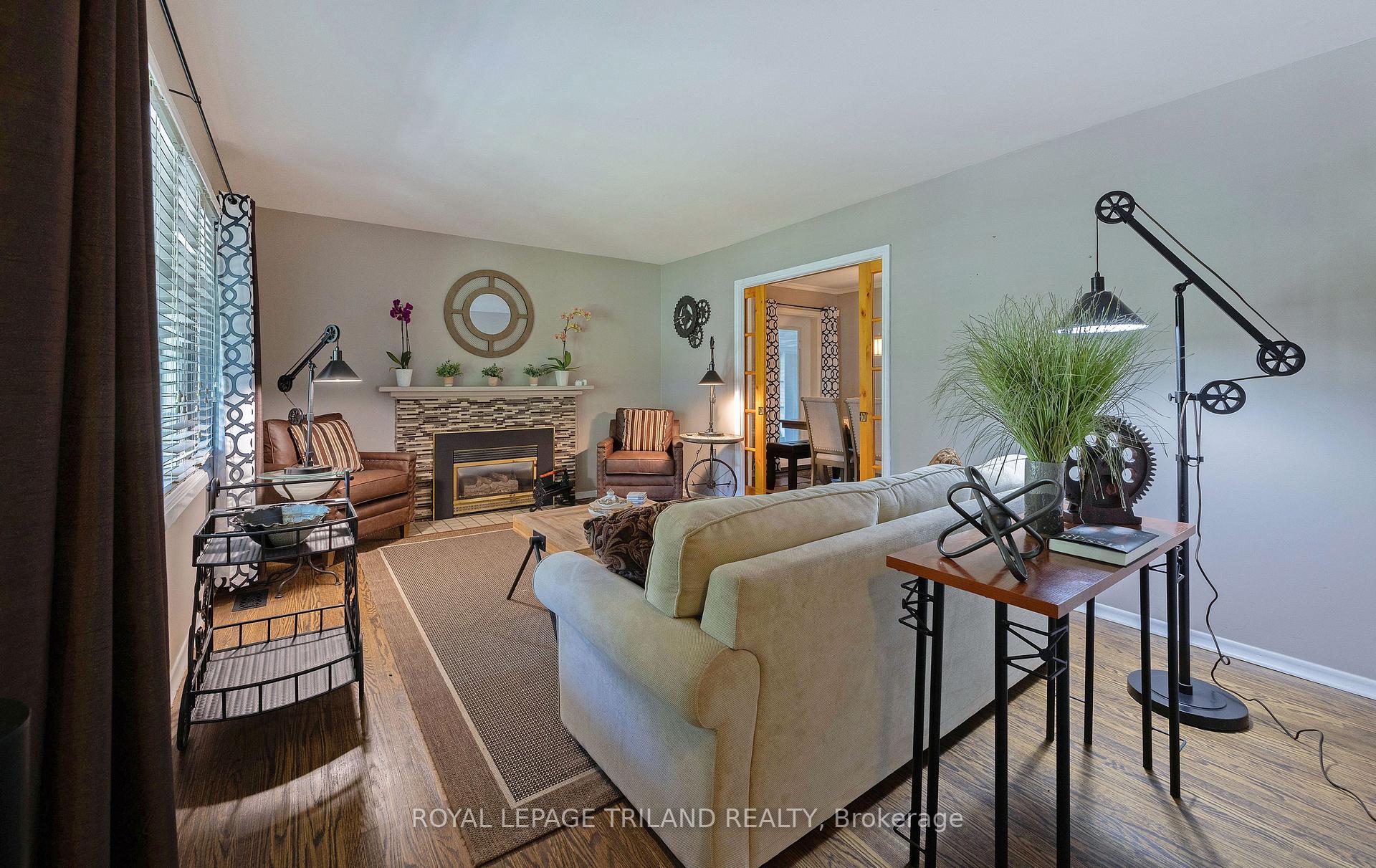 Photo 6 of 1152 Ivanhill Road, London, North L — HOMEH
