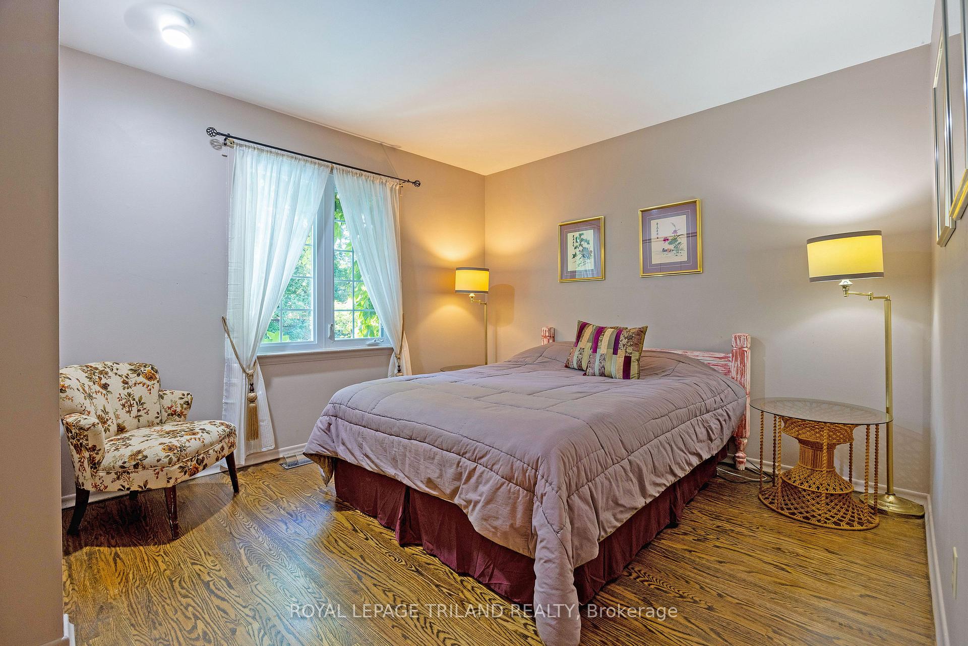 Photo 18 of 1152 Ivanhill Road, London, North L — HOMEH