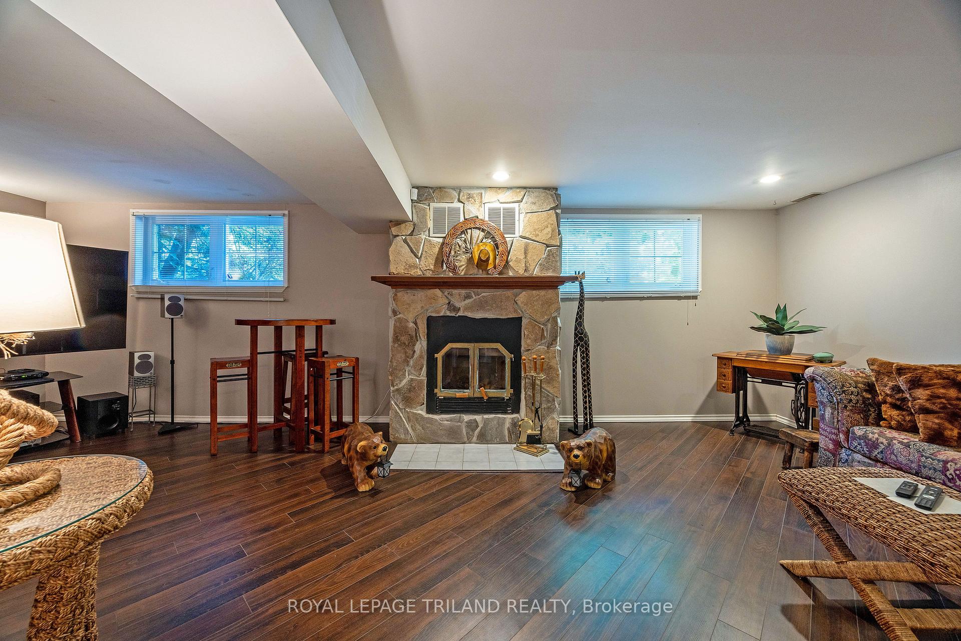 Photo 23 of 1152 Ivanhill Road, London, North L — HOMEH