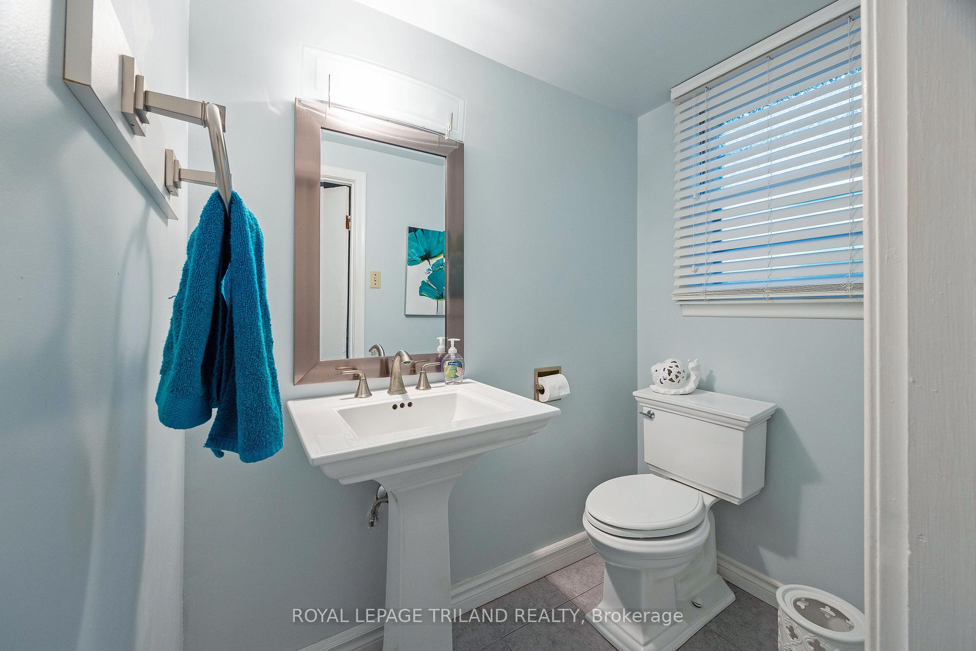 Photo 26 of 1152 Ivanhill Road, London, North L — HOMEH