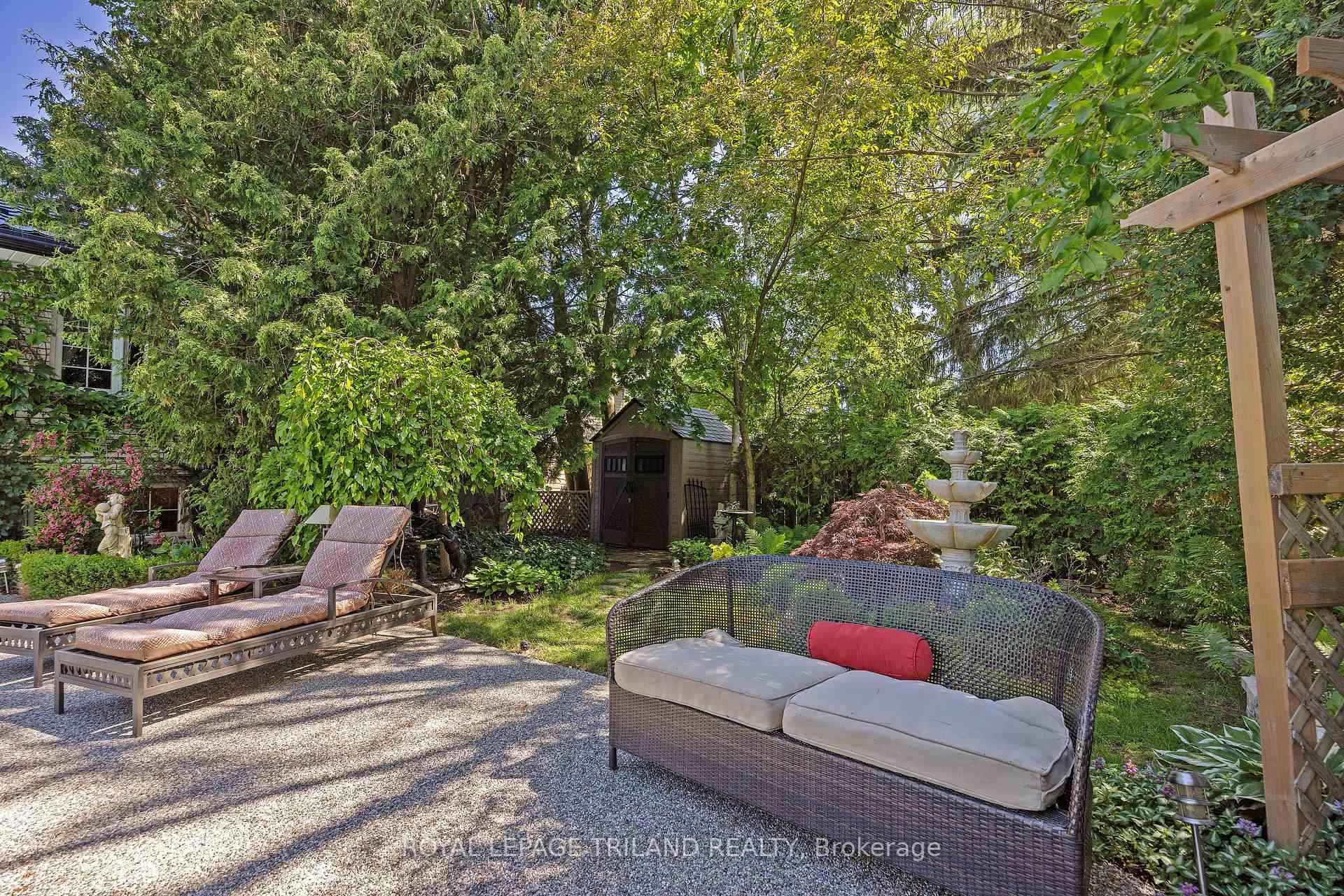 Photo 38 of 1152 Ivanhill Road, London, North L — HOMEH