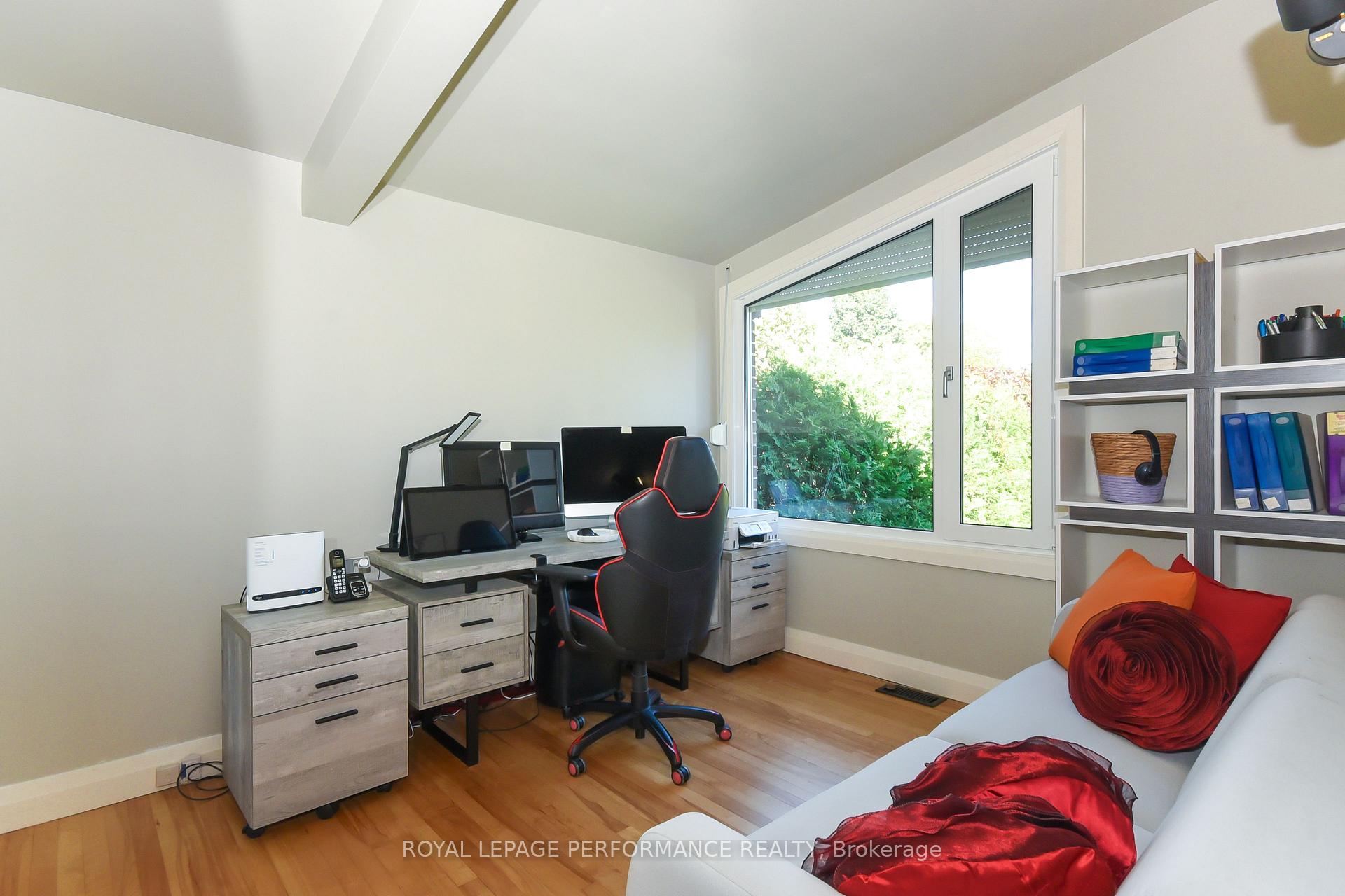 Photo 23 of 1554 Chomley Crescent, Ottawa, Riverview Park — HOMEH