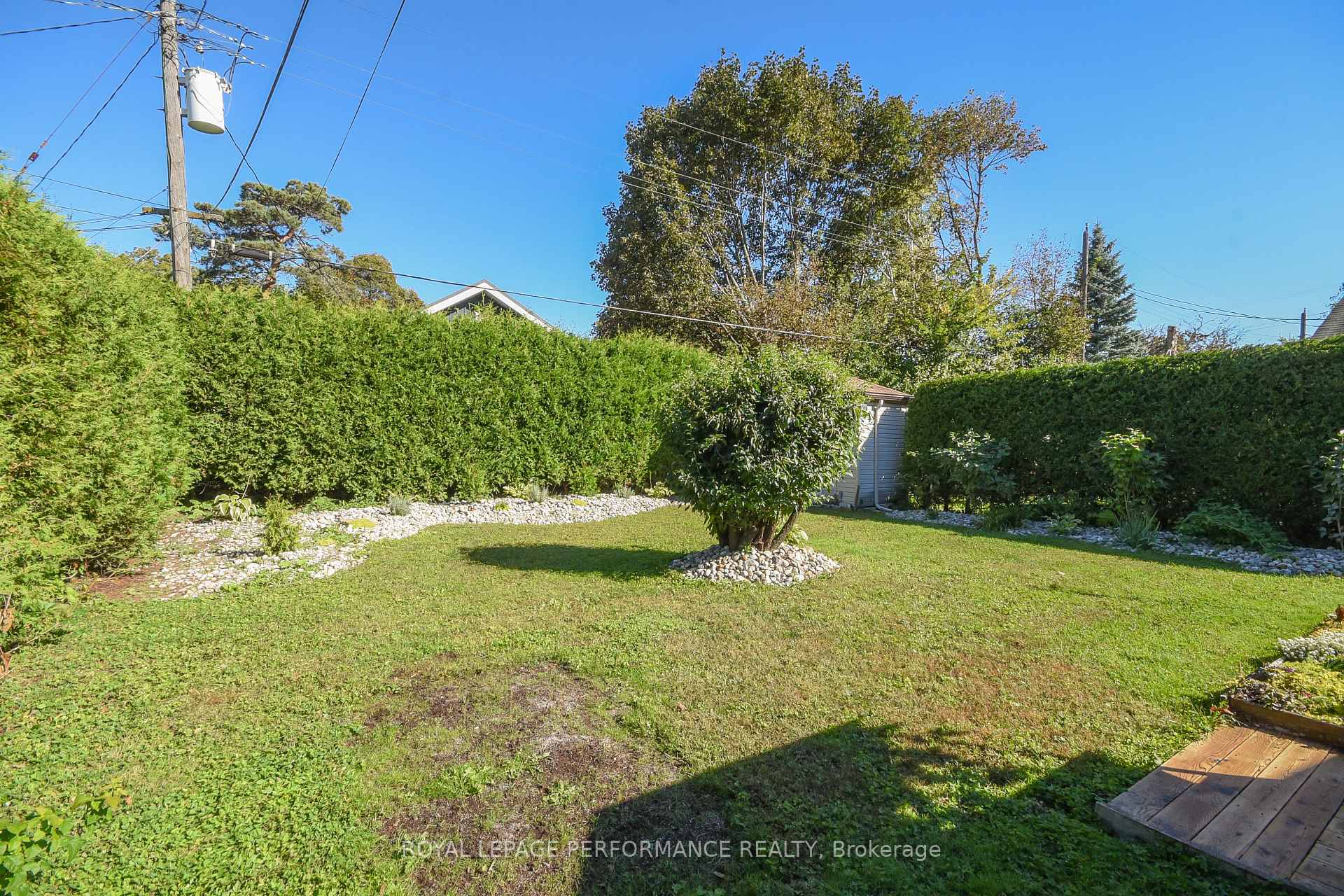 Photo 33 of 1554 Chomley Crescent, Ottawa, Riverview Park — HOMEH