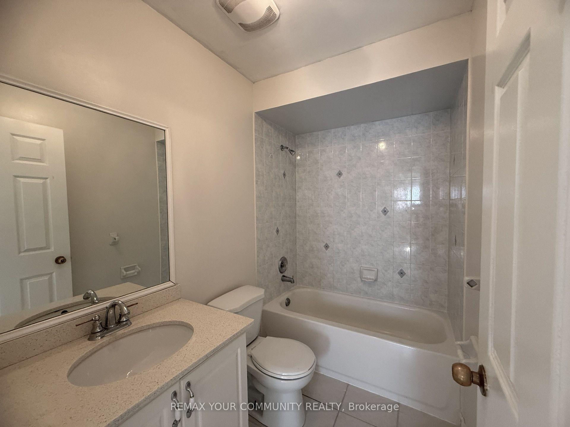 Photo 20 of Unit 9, 530 Driftcurrent Drive, Mississauga, Hurontario — HOMEH