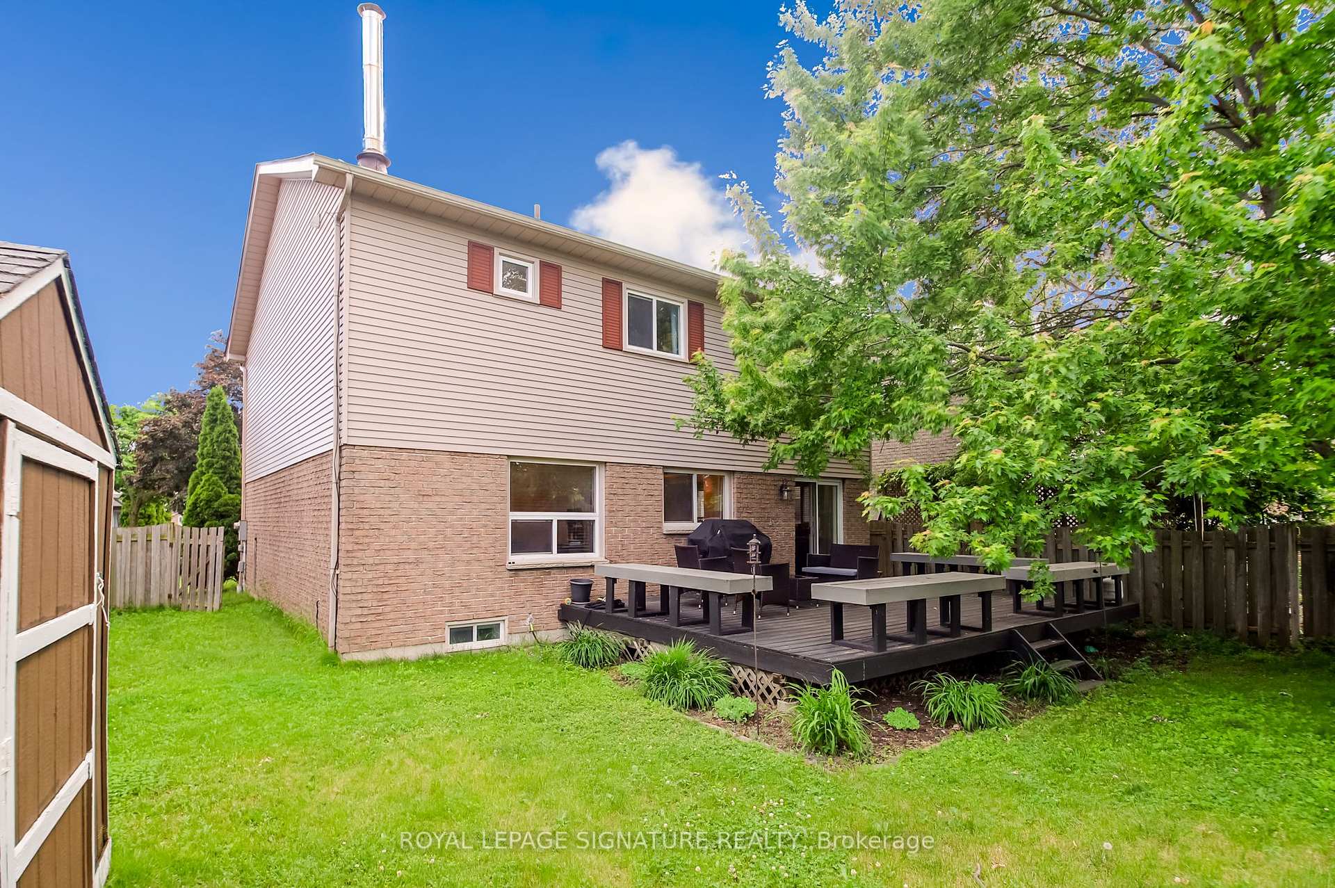 Photo 5 of 4 Upland Drive, Whitby, Blue Grass Meadows — HOMEH
