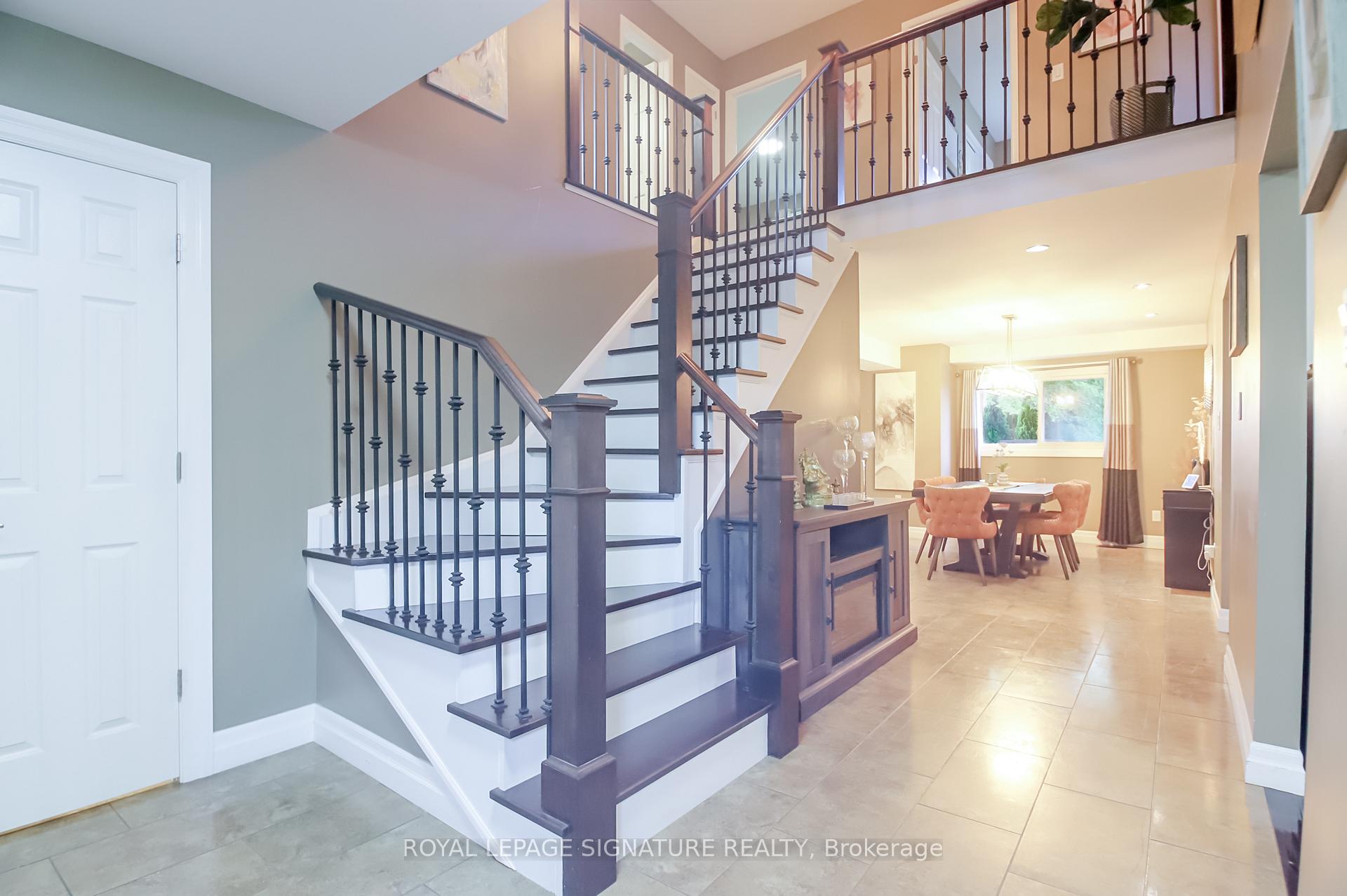 Photo 9 of 4 Upland Drive, Whitby, Blue Grass Meadows — HOMEH