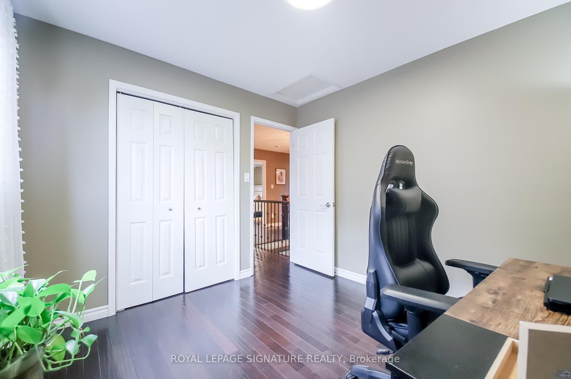 Photo 34 of 4 Upland Drive, Whitby, Blue Grass Meadows — HOMEH