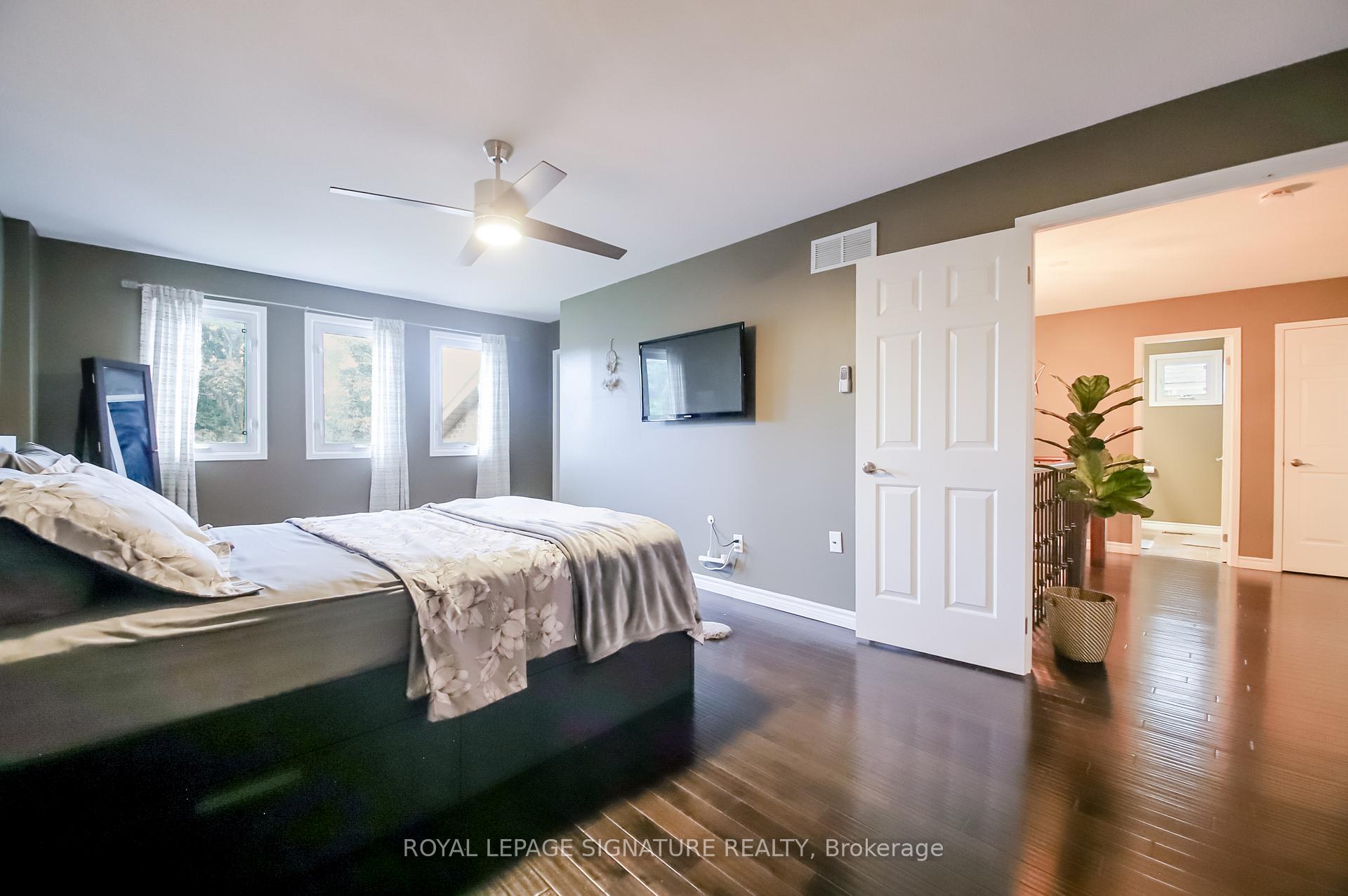 Photo 39 of 4 Upland Drive, Whitby, Blue Grass Meadows — HOMEH