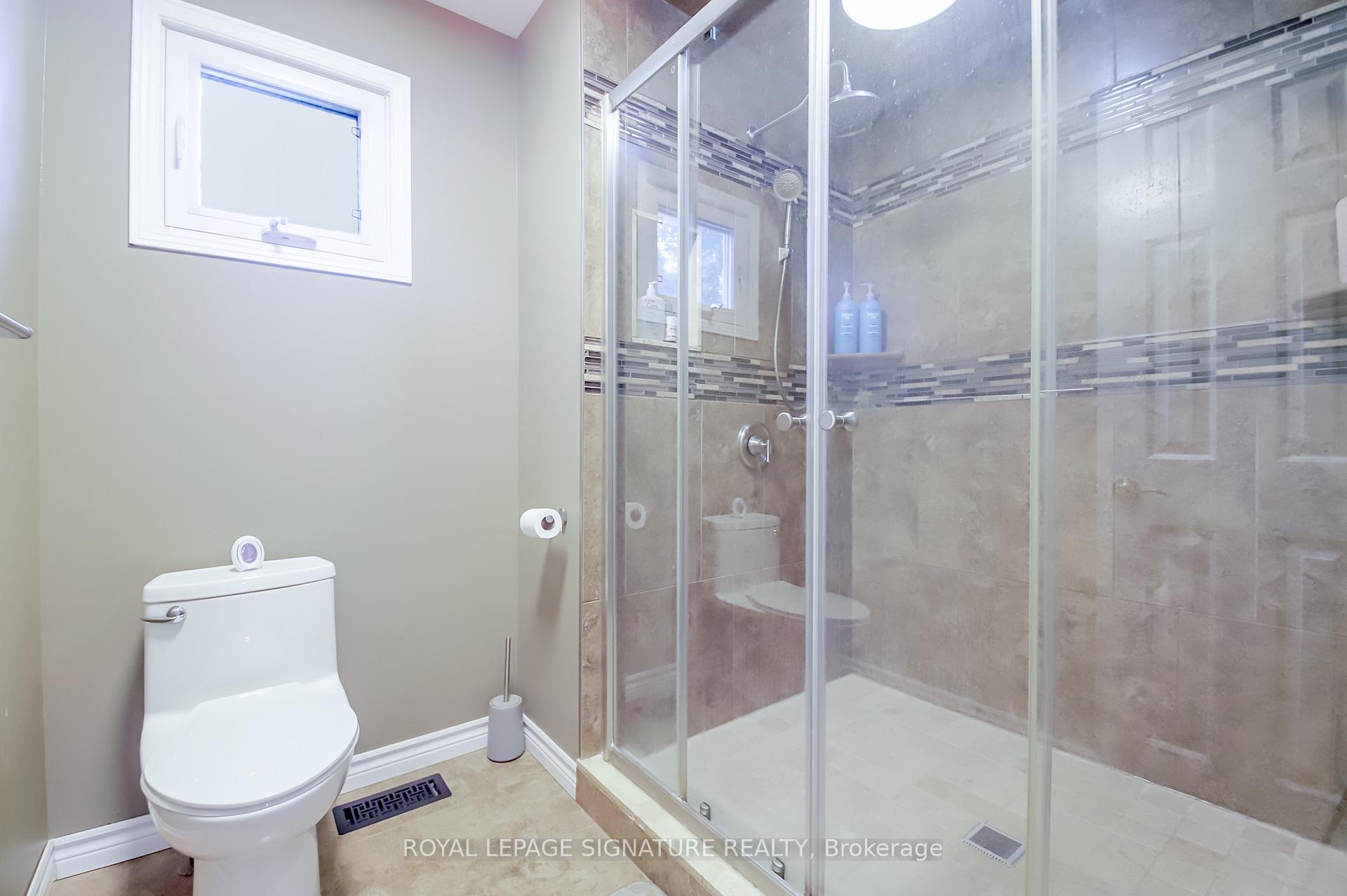 Photo 42 of 4 Upland Drive, Whitby, Blue Grass Meadows — HOMEH