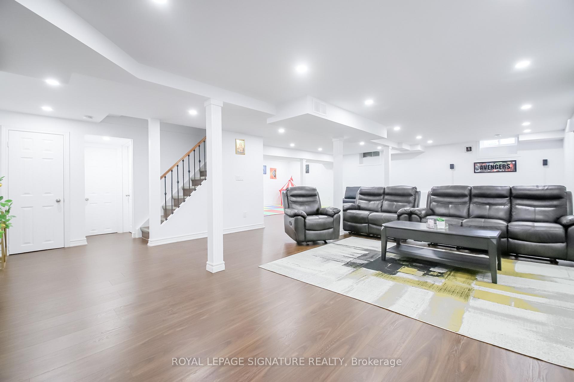 Photo 45 of 4 Upland Drive, Whitby, Blue Grass Meadows — HOMEH