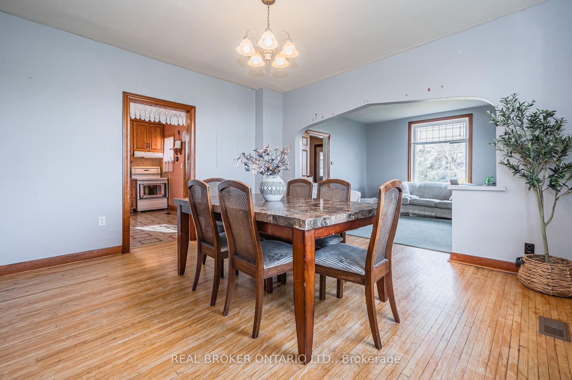 Photo 11 of 3027 Patrick Street, Howick — HOMEH