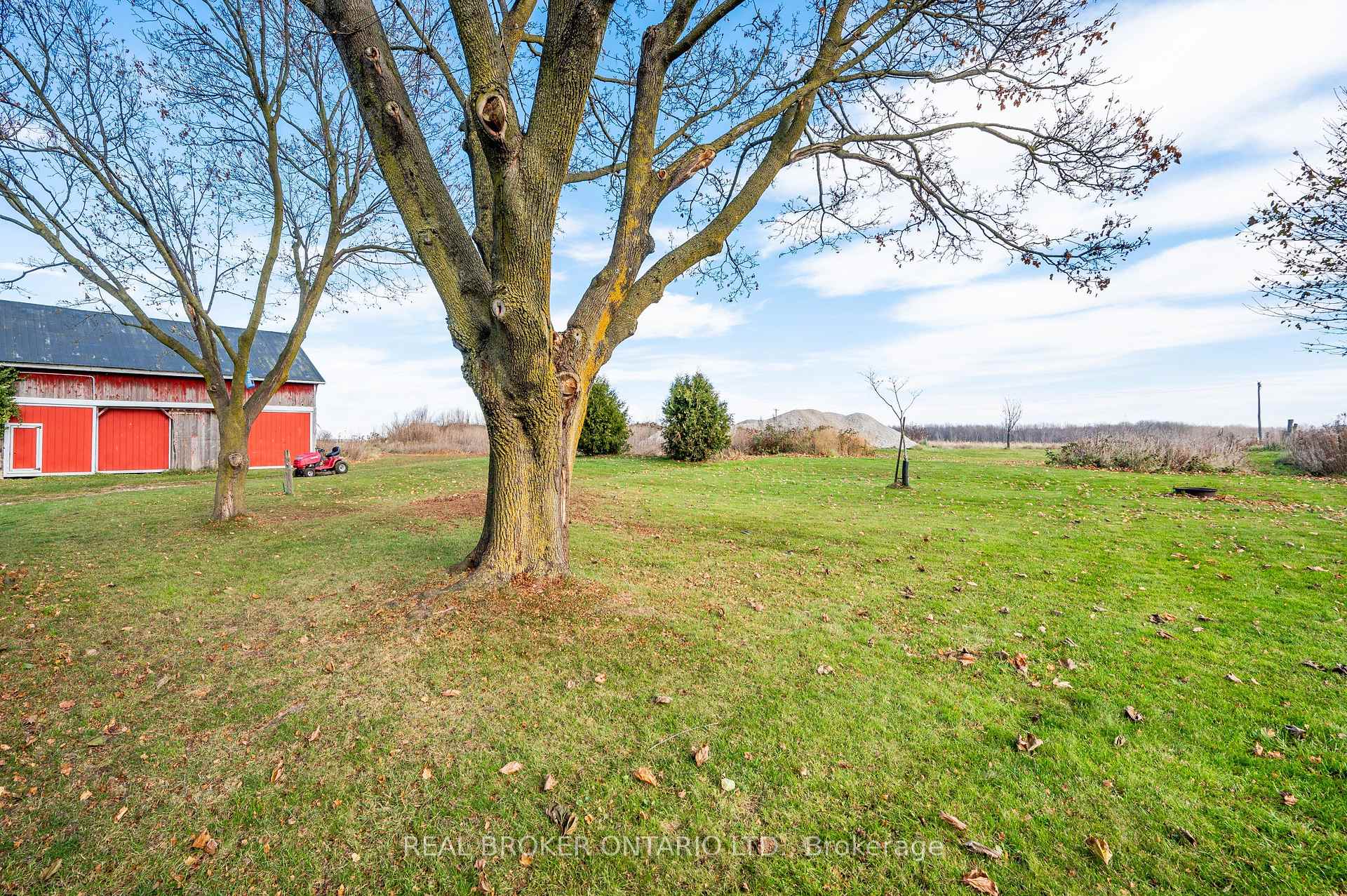 Photo 33 of 3027 Patrick Street, Howick — HOMEH