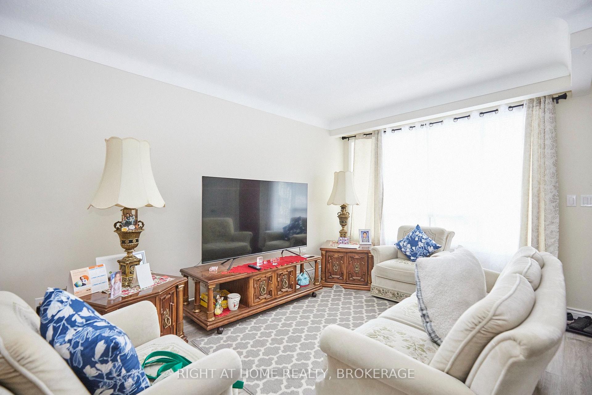 Photo 15 of 20 Augusta Avenue, St. Catharines, Facer — HOMEH
