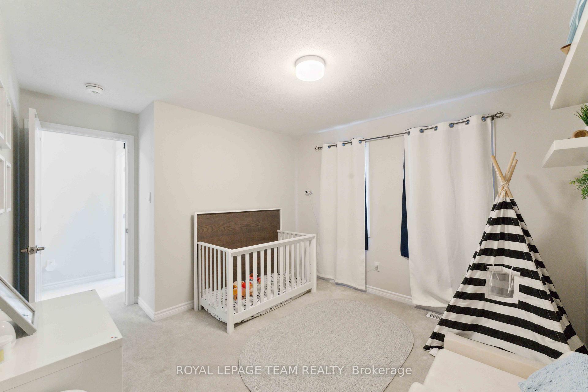 Photo 24 of 740 Brittanic Road, Ottawa, Kanata - Emerald Meadows/Trailwest — HOMEH
