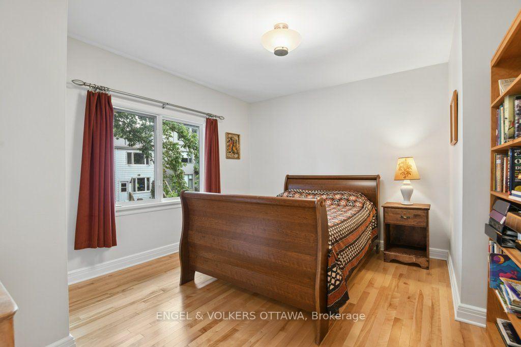 Photo 17 of 514 Highcroft Avenue, Ottawa, Westboro/Hampton Park — HOMEH