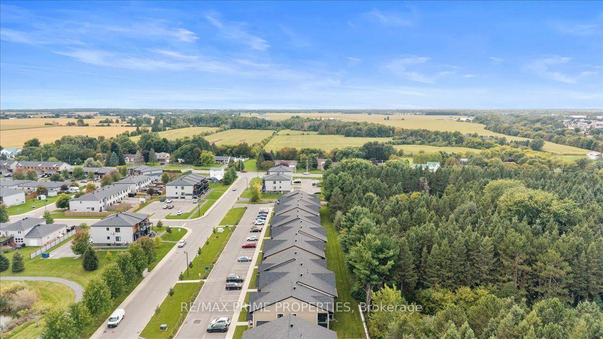 Photo 42 of Unit 302, 91 St Moritz Trail, Russell, Embrun — HOMEH
