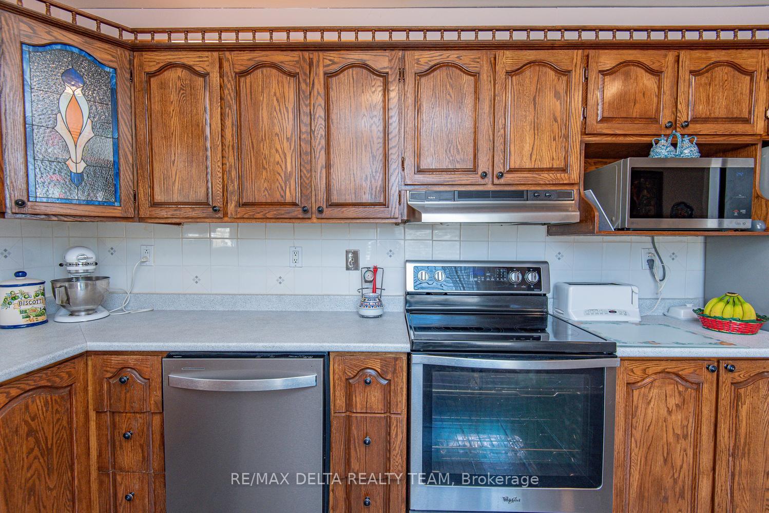 Photo 15 of 892 Scott Dupuis Way, Ottawa, Hiawatha Park/Convent Glen — HOMEH