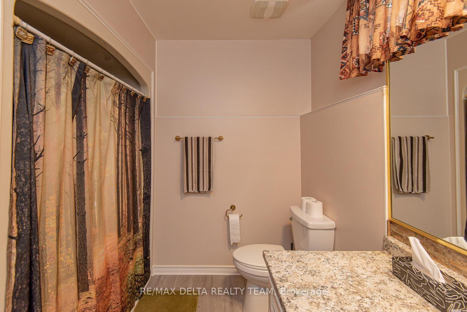 Photo 33 of 892 Scott Dupuis Way, Ottawa, Hiawatha Park/Convent Glen — HOMEH