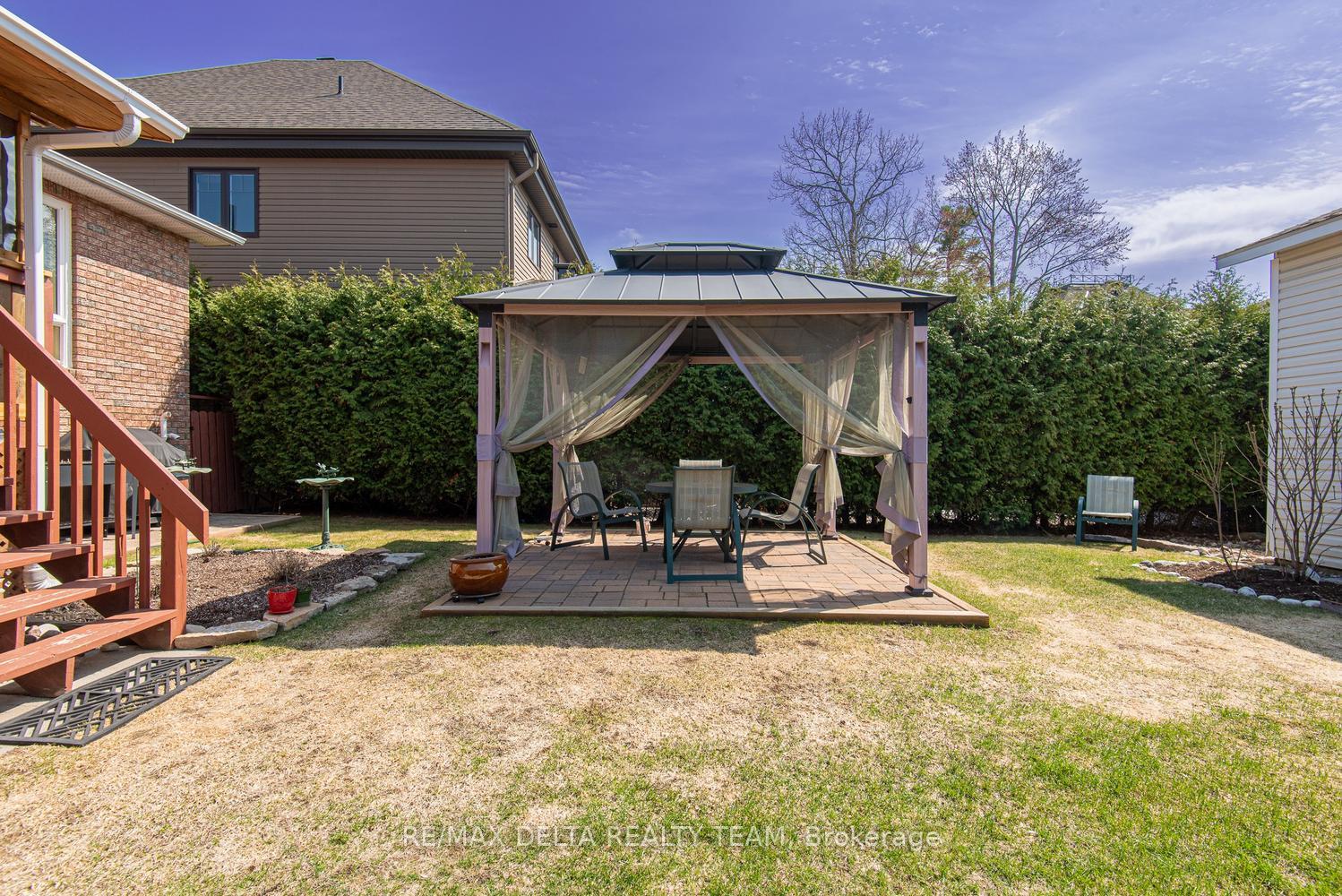 Photo 40 of 892 Scott Dupuis Way, Ottawa, Hiawatha Park/Convent Glen — HOMEH