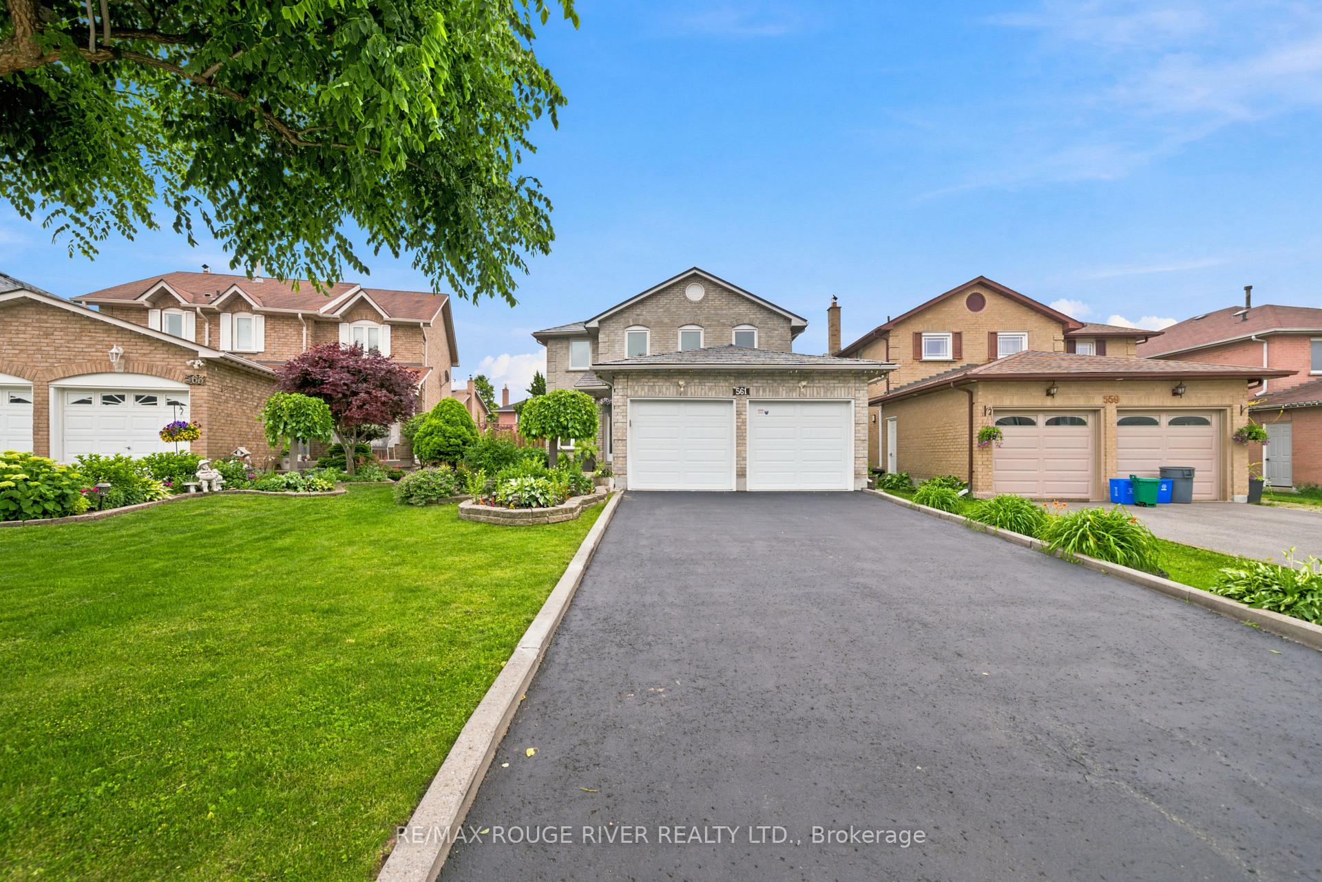 Photo 4 of 561 Cattail Court, Pickering, Woodlands — HOMEH