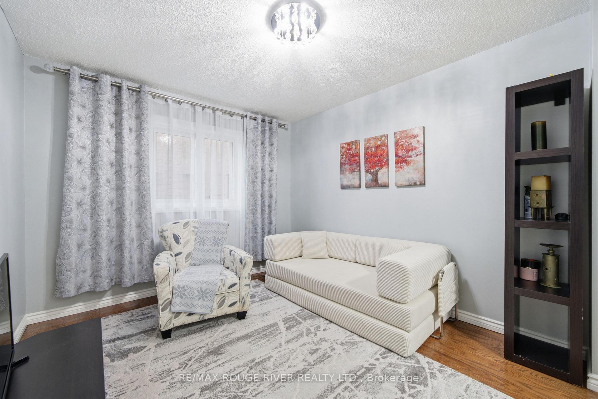 Photo 22 of 561 Cattail Court, Pickering, Woodlands — HOMEH