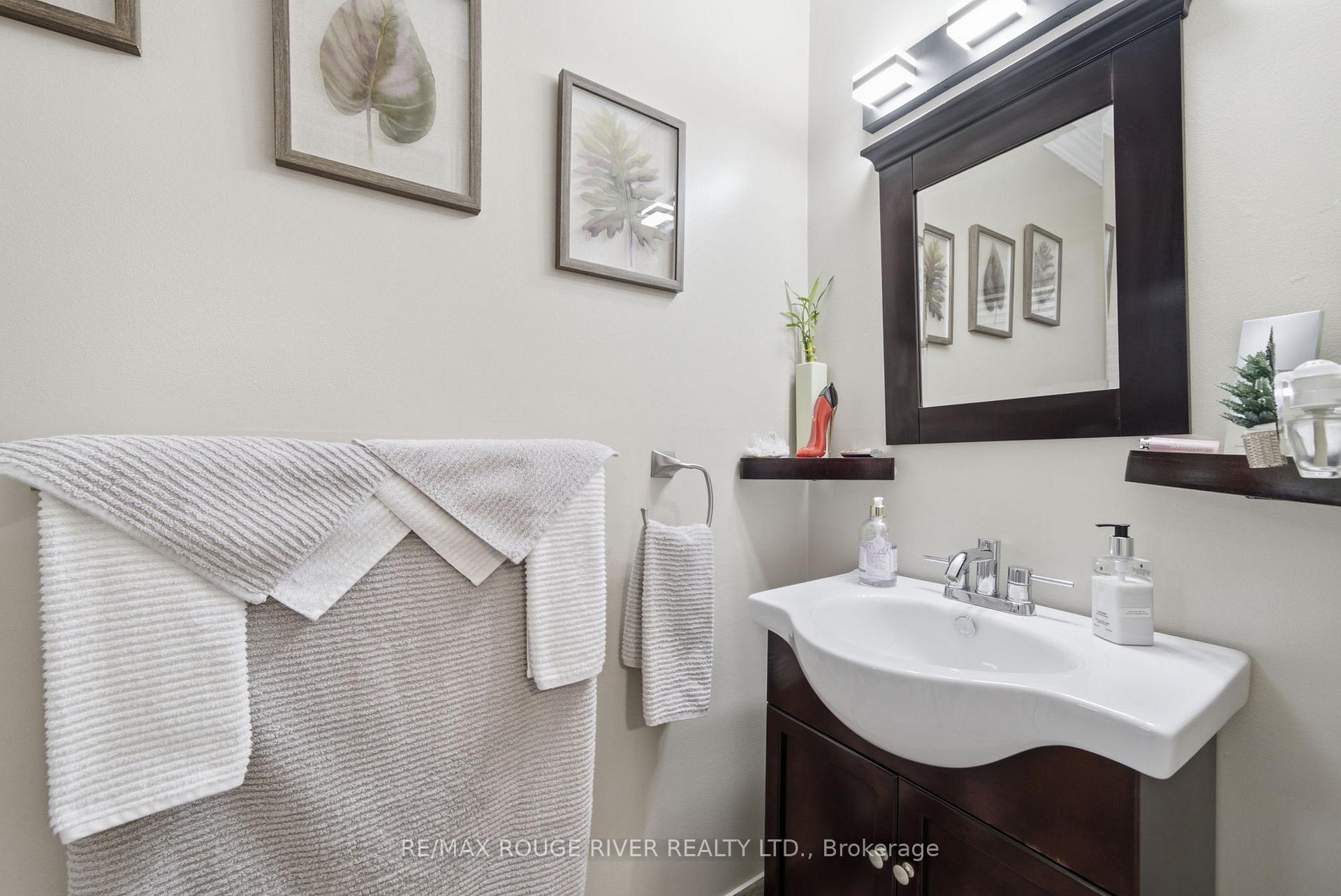 Photo 26 of 561 Cattail Court, Pickering, Woodlands — HOMEH