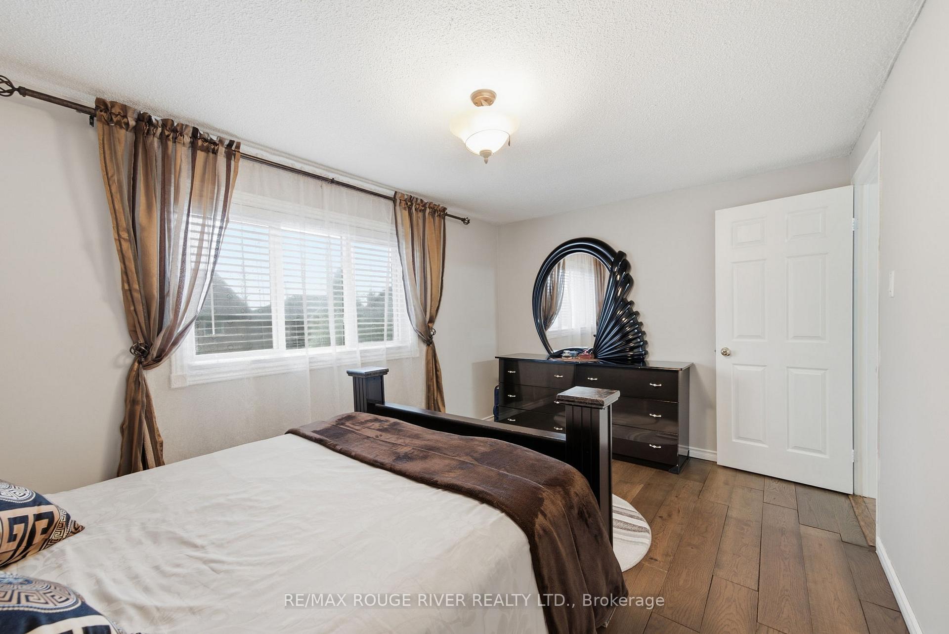 Photo 35 of 561 Cattail Court, Pickering, Woodlands — HOMEH