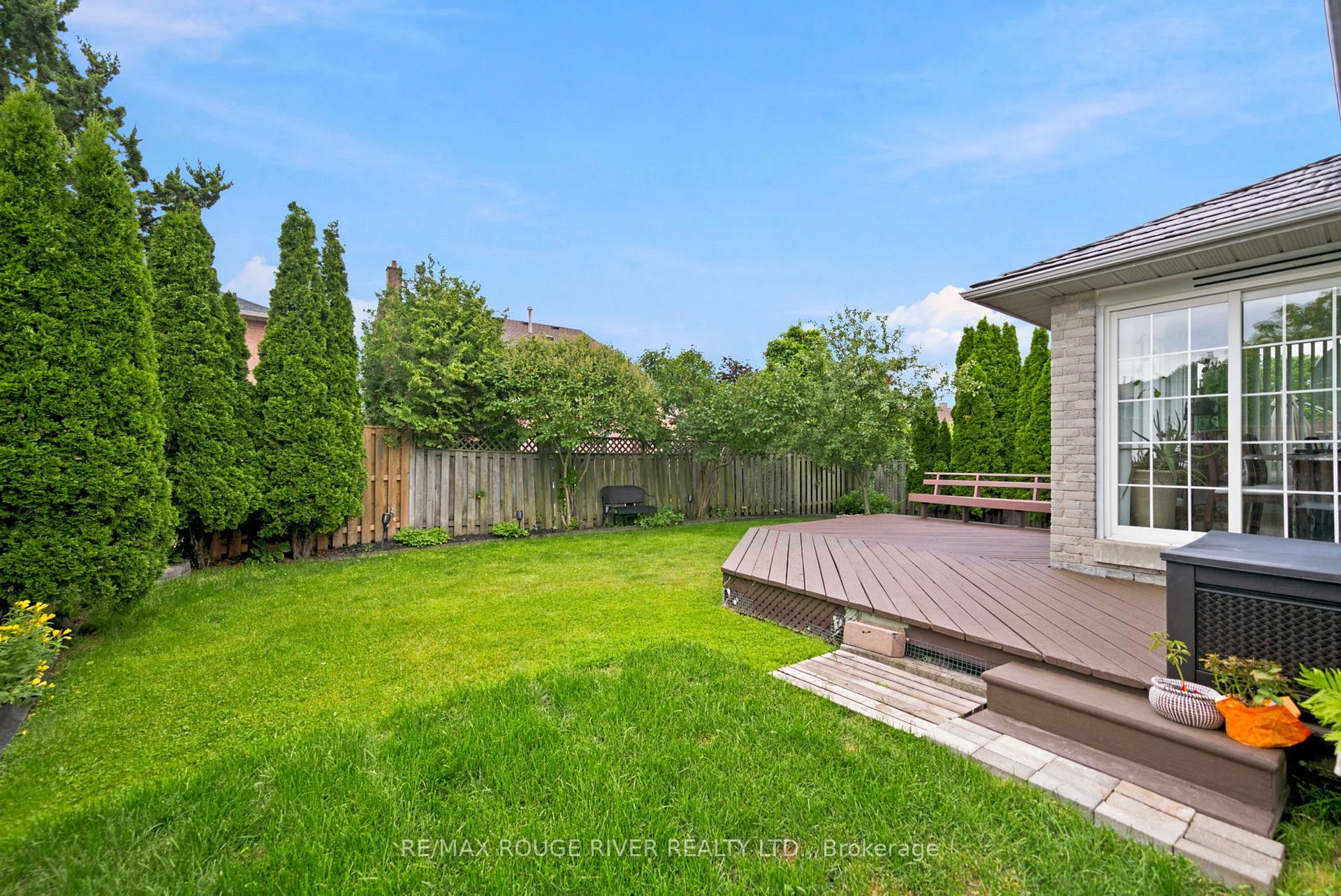 Photo 44 of 561 Cattail Court, Pickering, Woodlands — HOMEH