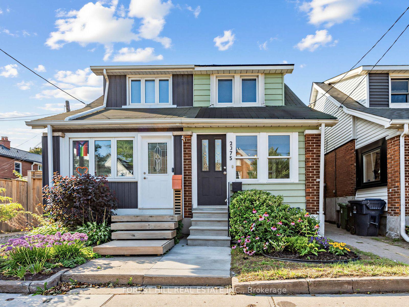 Photo 2 of 2375 Gerrard Street E, Toronto, East End-Danforth — HOMEH