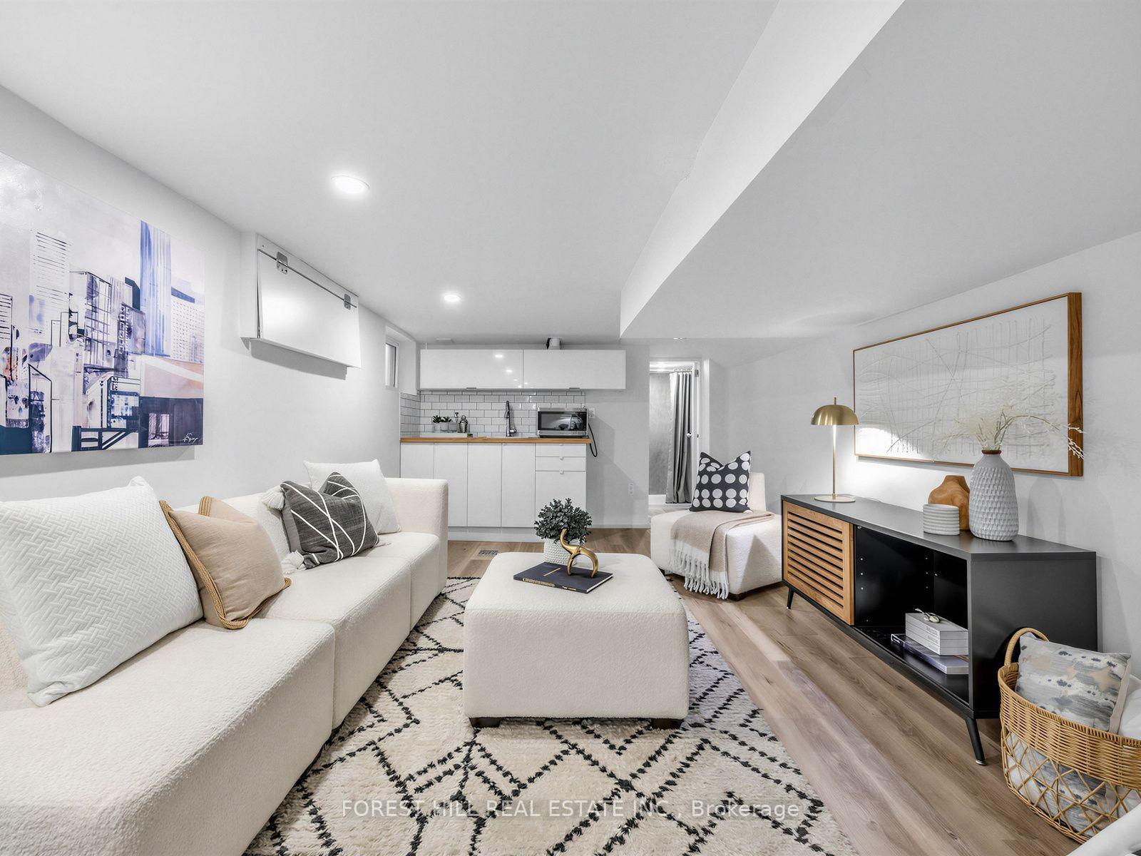 Photo 18 of 2375 Gerrard Street E, Toronto, East End-Danforth — HOMEH