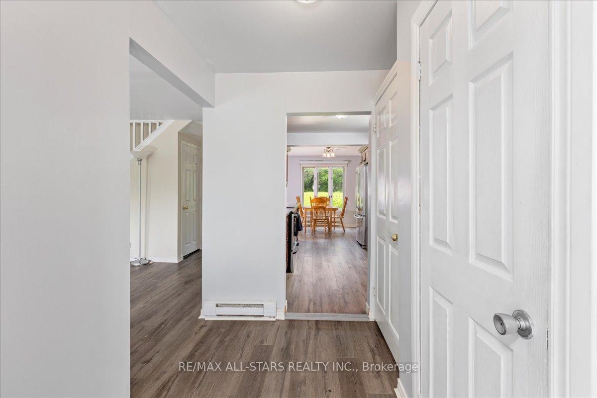 Photo 5 of 535 George Street, Brock, Beaverton — HOMEH