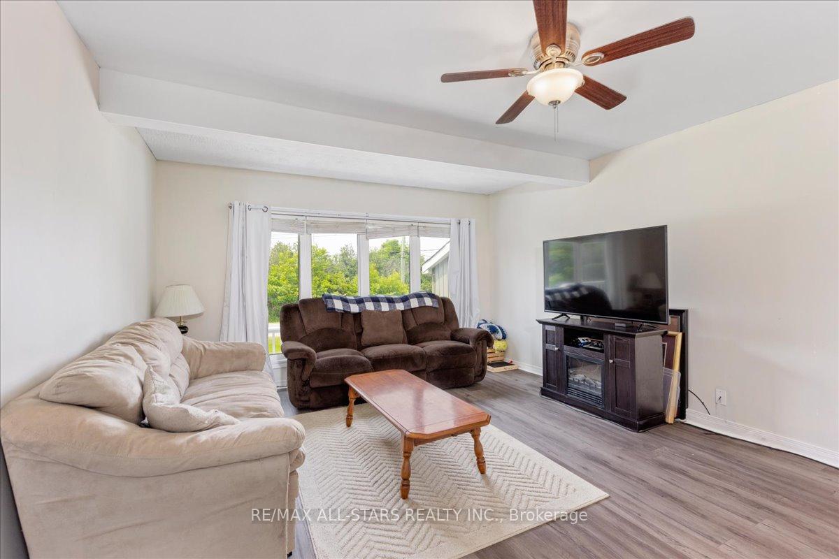 Photo 8 of 535 George Street, Brock, Beaverton — HOMEH