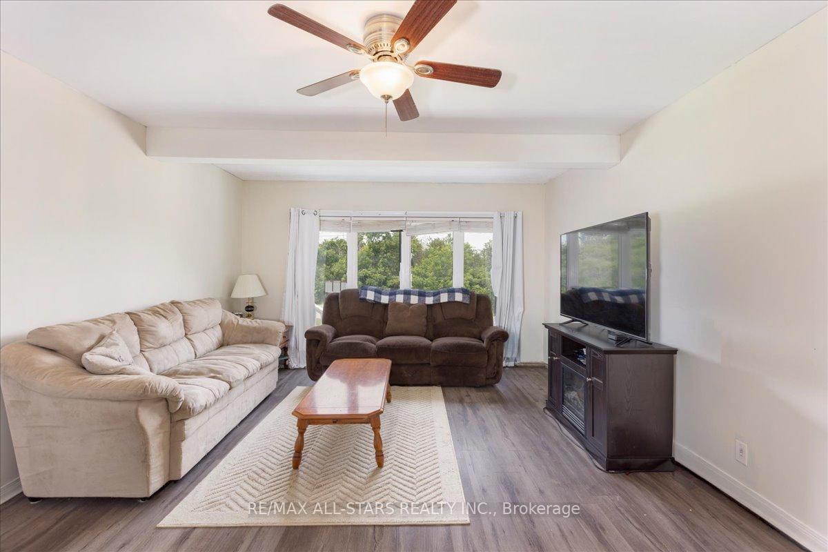 Photo 9 of 535 George Street, Brock, Beaverton — HOMEH